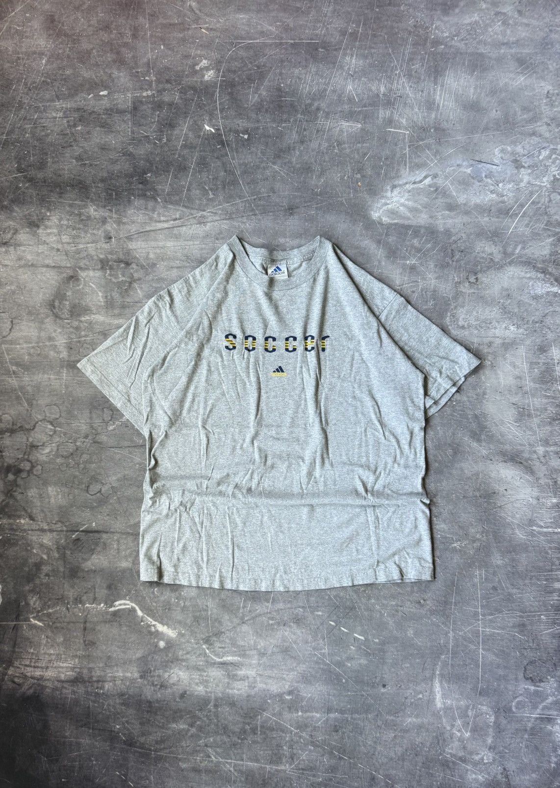 Adidas Vintage Y2K Adidas Soccer T-Shirt (L) Size US L / EU 52-54 / 3 - 1 Thumbnail