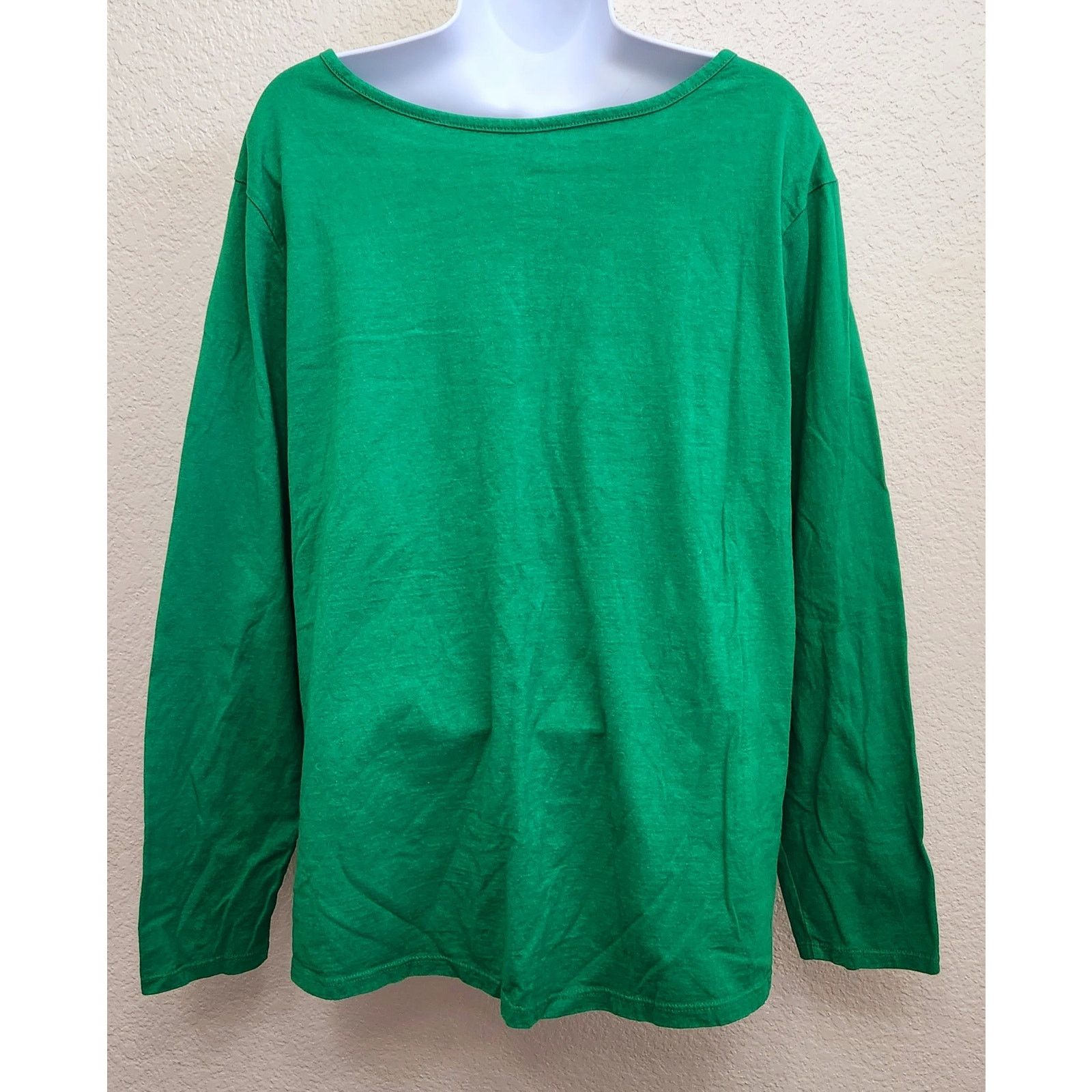 Other Green Red Cardinal Snow Flakes Graphic Top 2X 18W 20W Plus Size XXL / US 16-18 / IT 52-54 - 3 Thumbnail