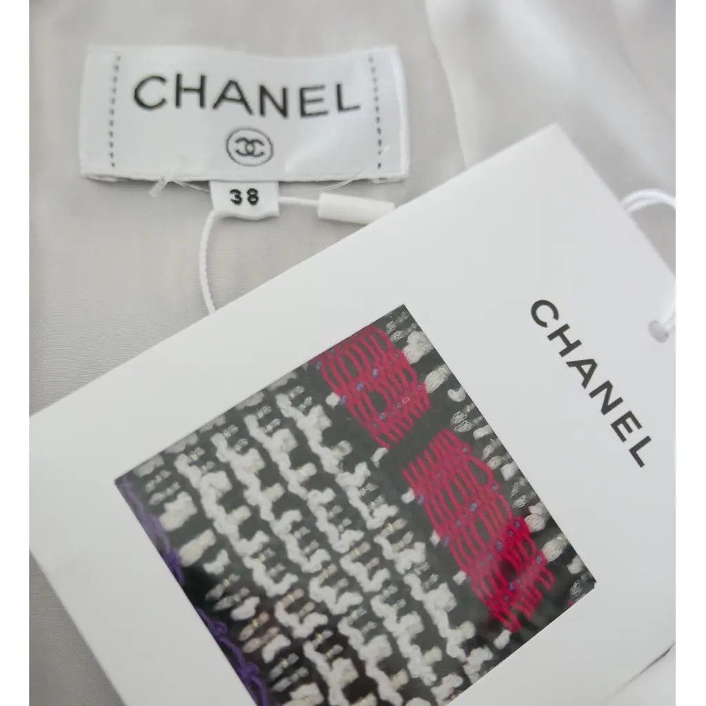 Chanel Chanel Spring 2017 Fantasy Tweed Zip & Velcro Detail Skirt Size 27" / US 4 / IT 40 - 11 Thumbnail