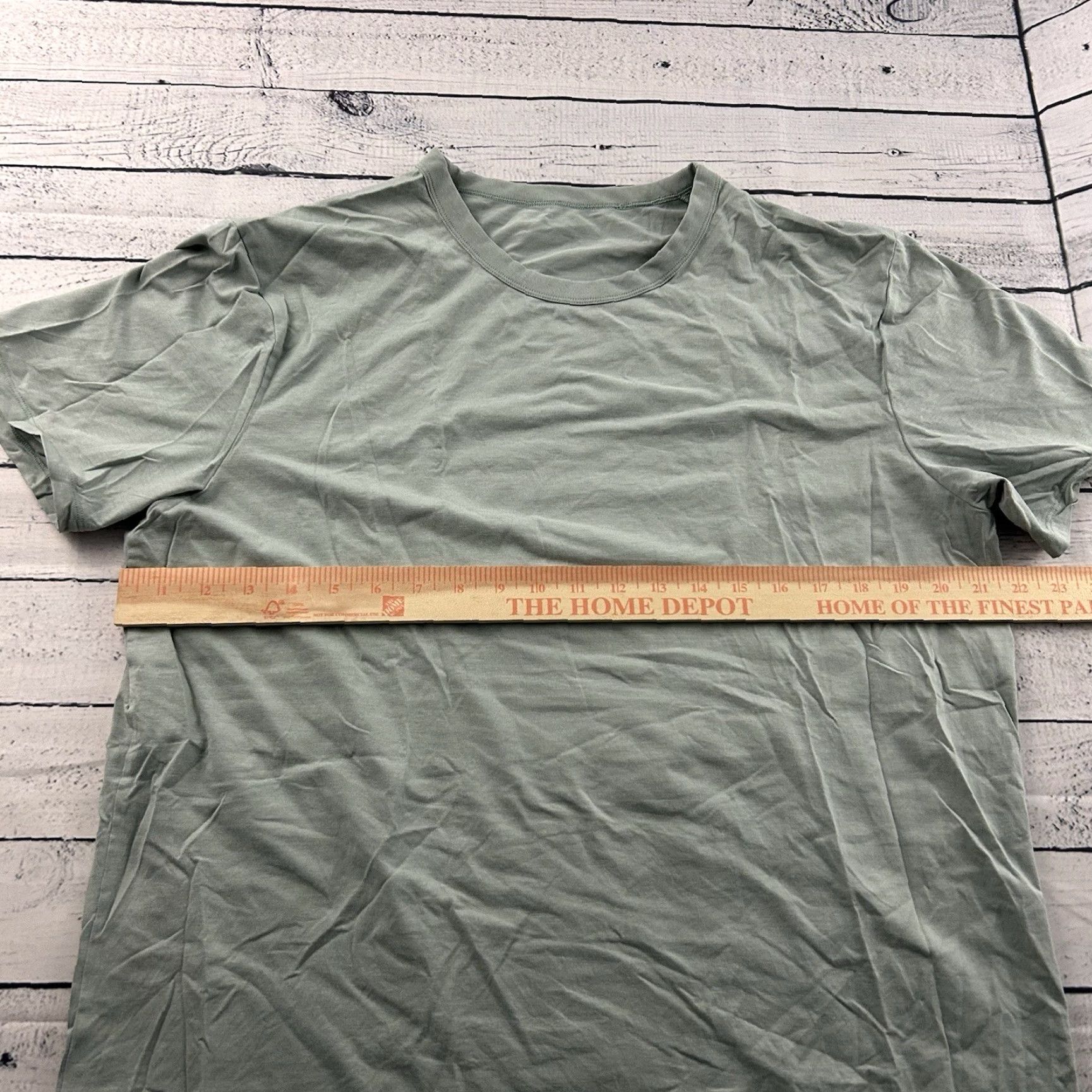 Lululemon Lululemon T-Shirt Men Large Short Sleeve Crew Neck Green 5 Year Basic Size US L / EU 52-54 / 3 - 3 Thumbnail