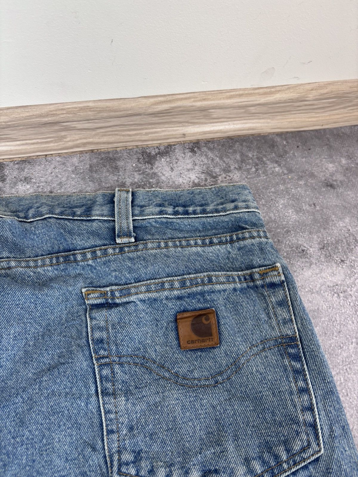 Carhartt Vintage Carhartt Men’s Denim Jeans Baggy Straight Light Blue Size US 44 / EU 60 - 7 Thumbnail