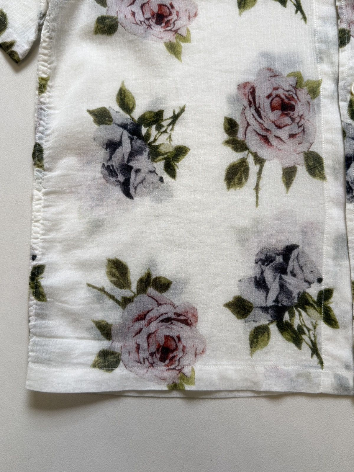 Our Legacy White Cotton Voile ‘Rose Print’ Box Shirt Size US S / EU 44-46 / 1 - 12 Thumbnail