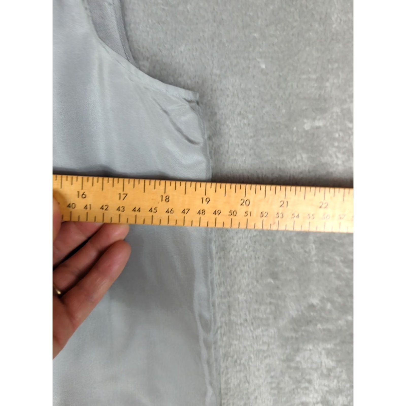Talbots Talbots Silk Gray embellished Tank Top shell cami womens size 10 career Size L / US 10 / IT 46 - 6 Thumbnail