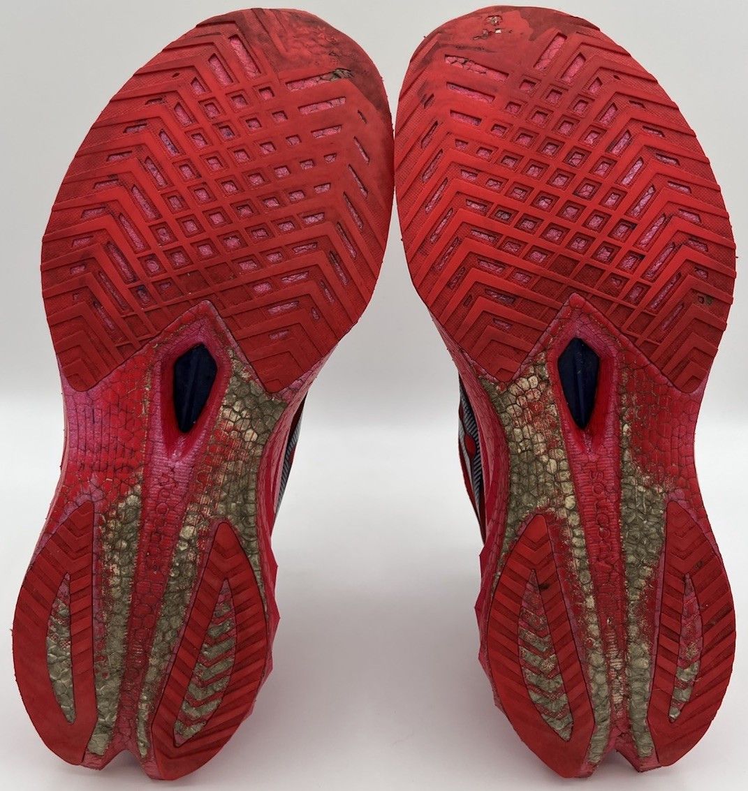 Saucony Saucony Endorphin Speed 4 London Size 11.5 Red Running Shoes Size US 11.5 / EU 44-45 - 10 Thumbnail