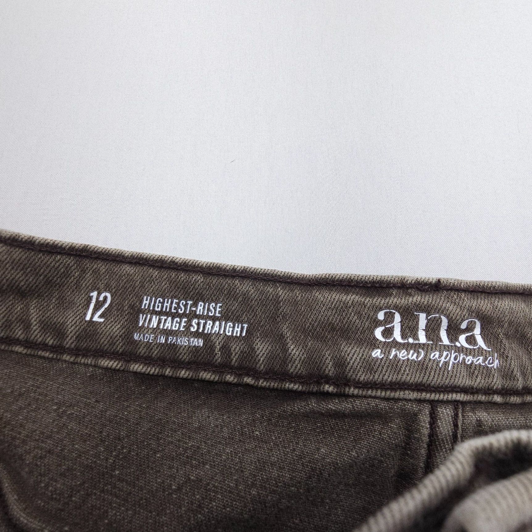 Denime VINTAGE Ana Highest Rise Straight Button Fly Jeans Womens 12 Brown Denim 26" inseam 90s American Size 34" / US 12 / IT 48 - 3 Thumbnail