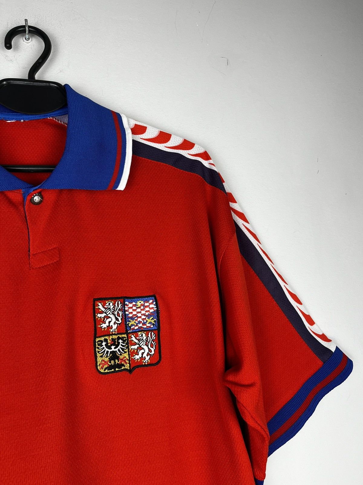 Puma × Vintage Puma Czech republic vintage 1996 home Jersey Size US L / EU 52-54 / 3 - 3 Thumbnail