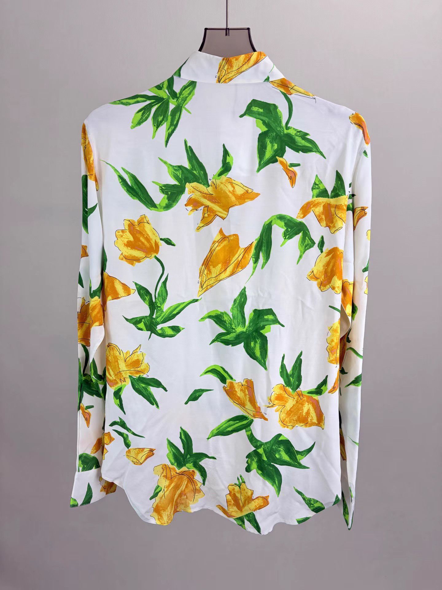 Dior DIOR Runway Floral Satin Long-Sleeve Shirt K1 Size US XXS / EU 40 - 2 Thumbnail
