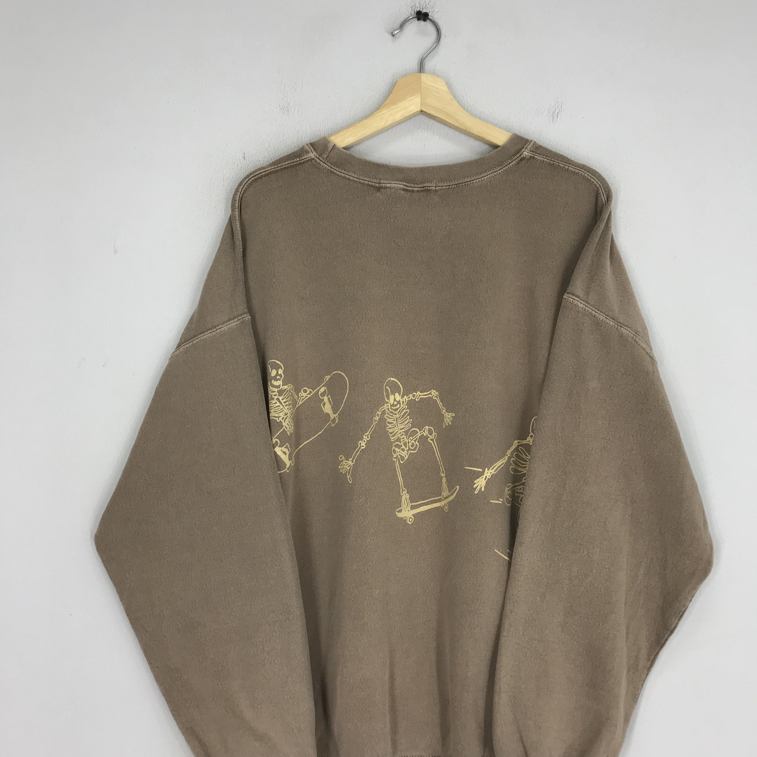 Japanese Brand Vintage skeleton graphic skateboard - 66 Size US XL / EU 56 / 4 - 6 Thumbnail