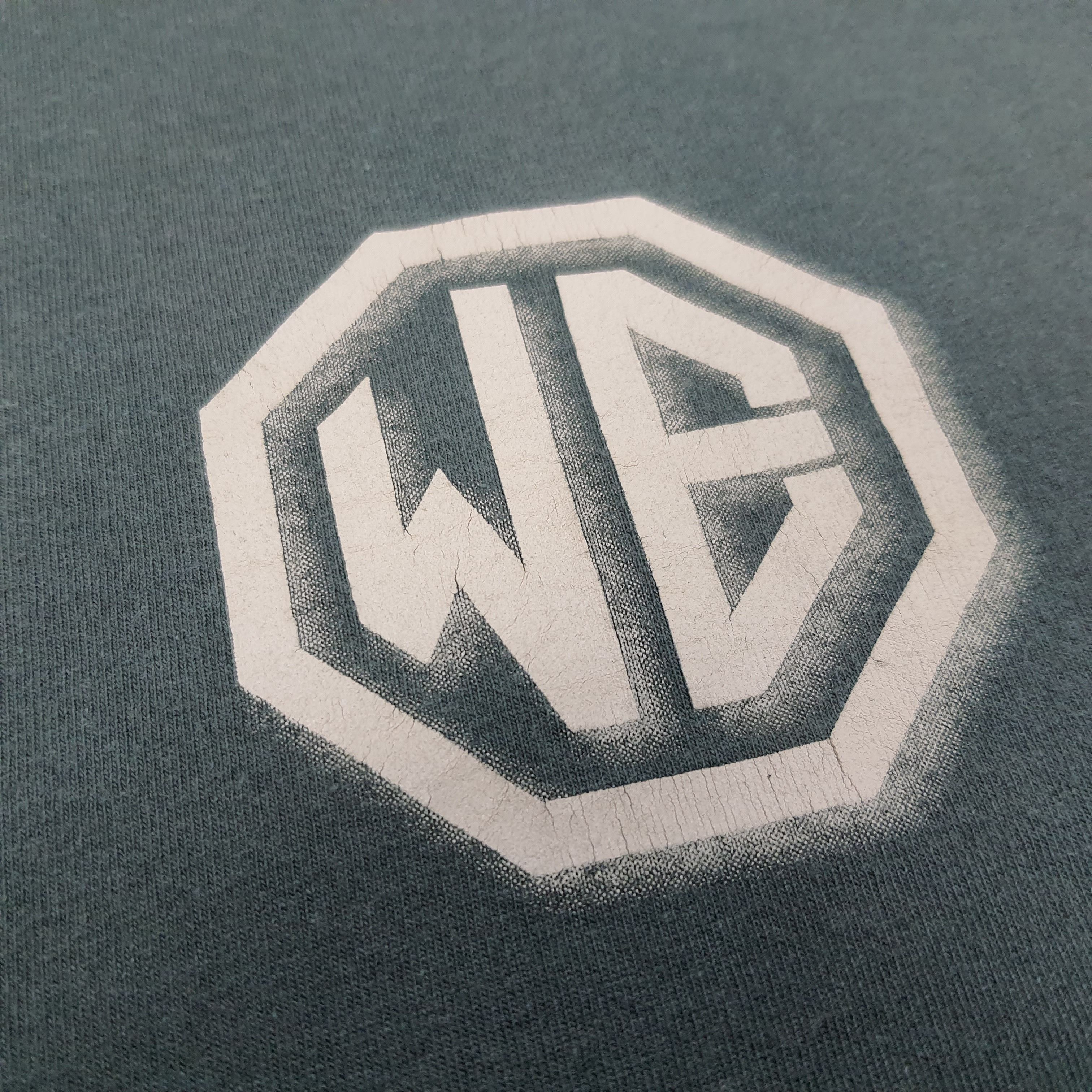 Vintage × Warner Bros Vintage Warner Bros Center WB Logo Tshirt Size US M / EU 48-50 / 2 - 2 Thumbnail