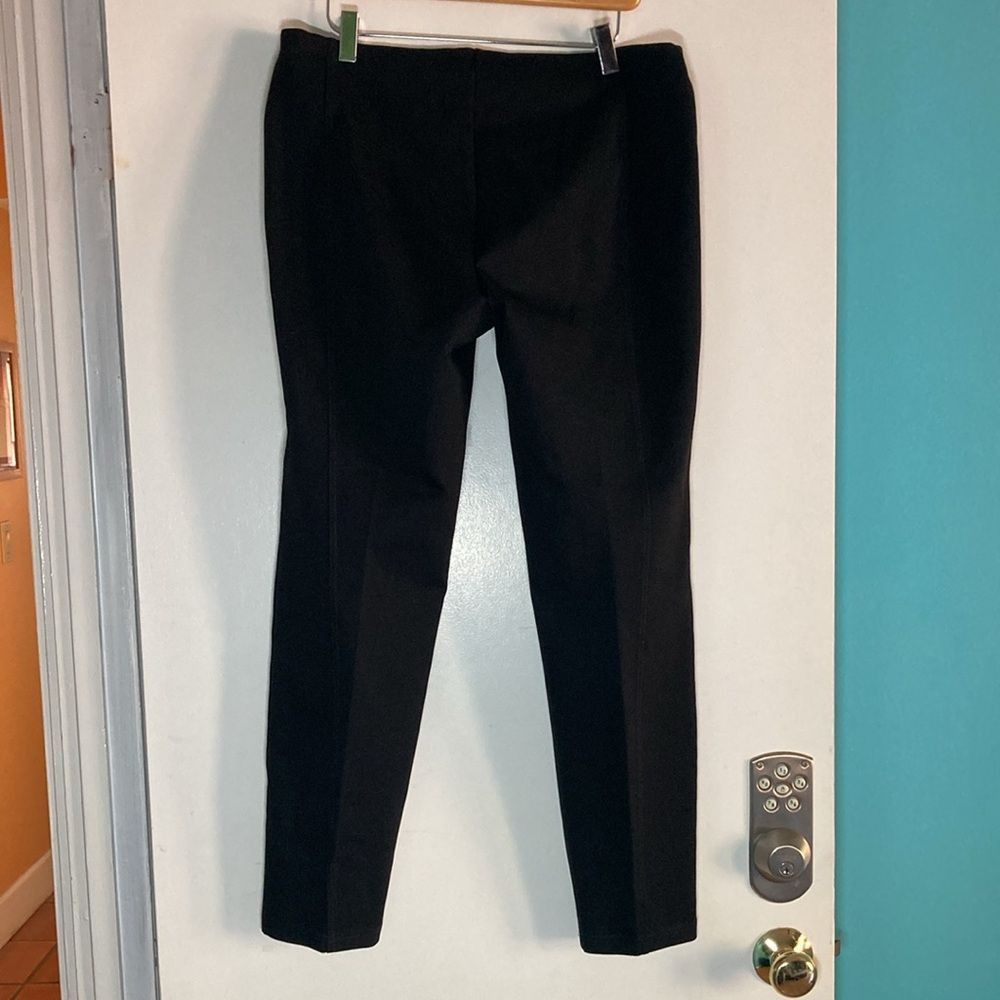 Eileen Fisher Eileen Fisher Black Size M Seamed Lower Rise Legging Pants R Size 30" / US 8 / IT 44 - 7 Thumbnail