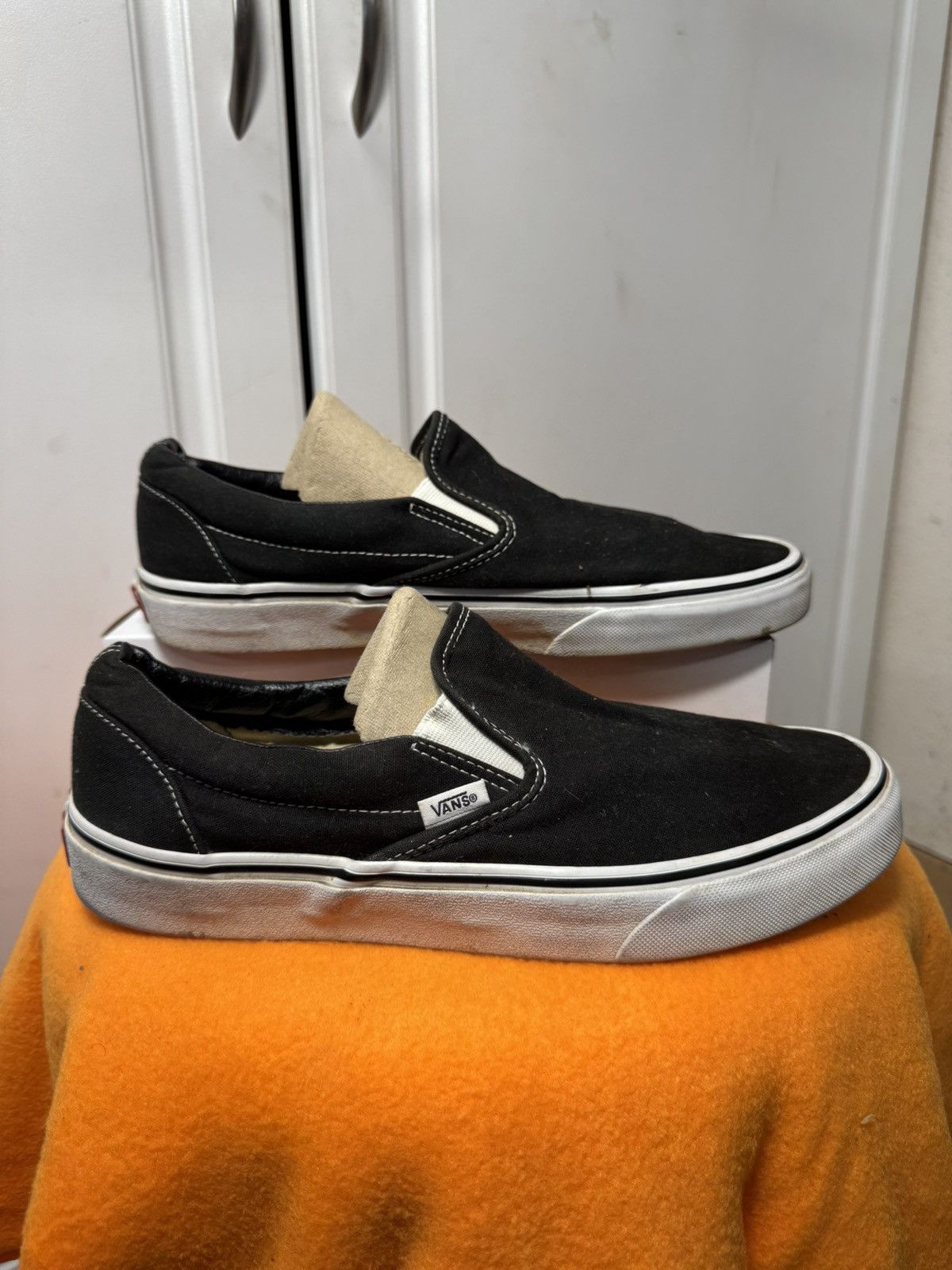 Vans Classic vans slip on Size US 10 / EU 43 - 1 Thumbnail