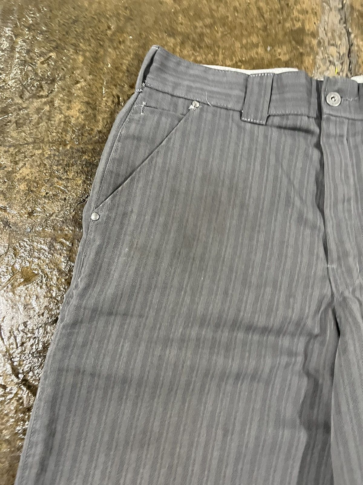 Dickies × Vintage Crazy Vintage Y2K Dickies Shorts Baggy Workwear Skater Size US 34 / EU 50 - 8 Thumbnail