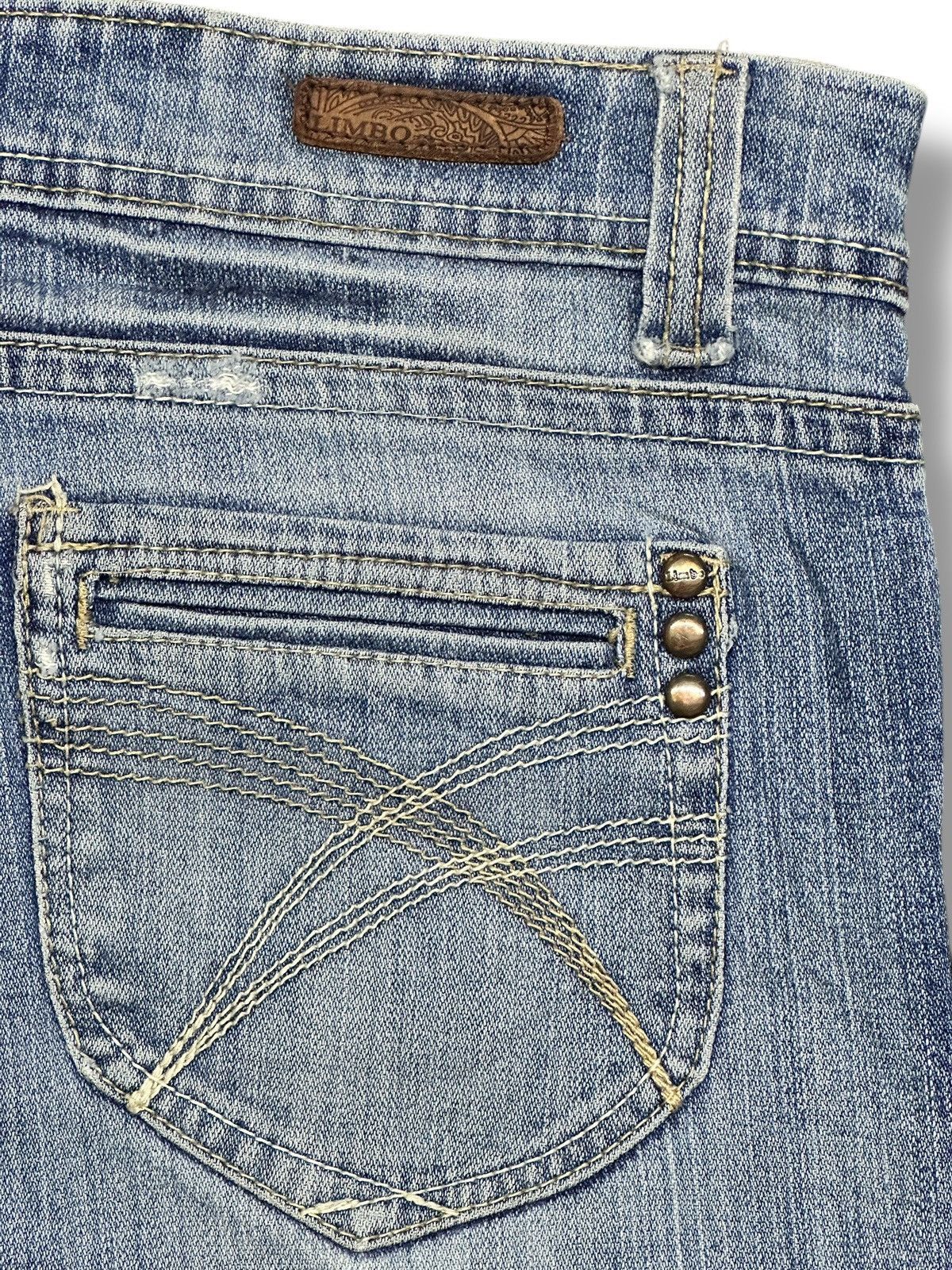 Other Vintage Distressed Limbo Denim Straight Leg Light BlueWash Size US 34 / EU 50 - 8 Thumbnail