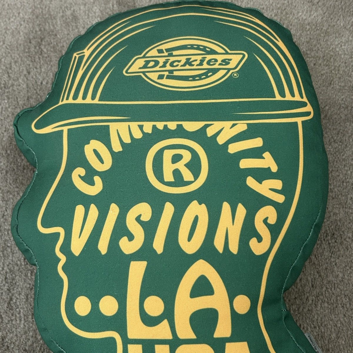 Brain Dead × Dickies Brain Dead Fabrications Community Visions Head Logo Pillow Size ONE SIZE - 2 Thumbnail
