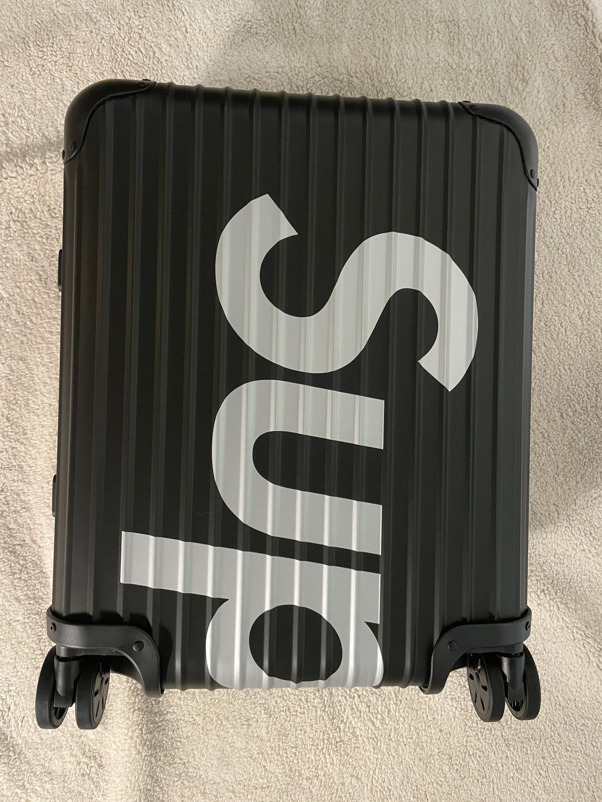 Rimowa × Supreme Selling Rimowa & Supreme luggage 45L Size ONE SIZE - 4 Thumbnail