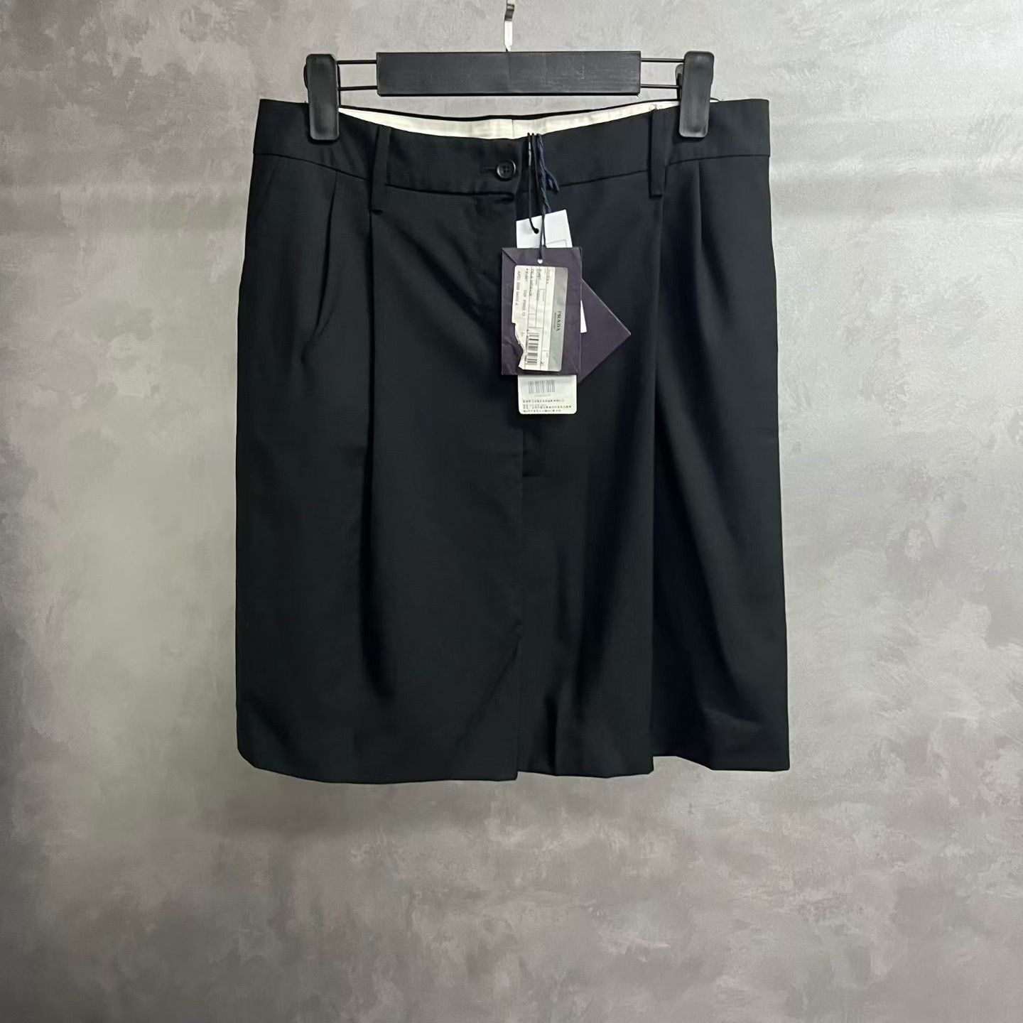Prada Prada Casual Black Pants 40 Women Size 40" / US 18 - 1 Thumbnail
