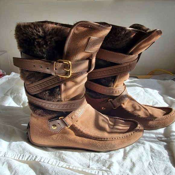 Louis Vuitton Louis Vuitton Boots mid calf high Size US 6.5 / IT 36.5 - 1 Thumbnail