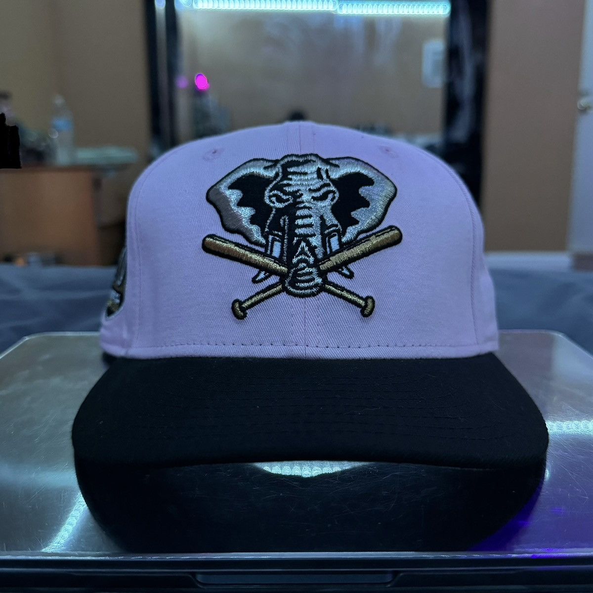 Hat Club × New Era Hat Club Oakland A’s Athletics Stomper Heartthrob co size 7 Size ONE SIZE - 8 Thumbnail