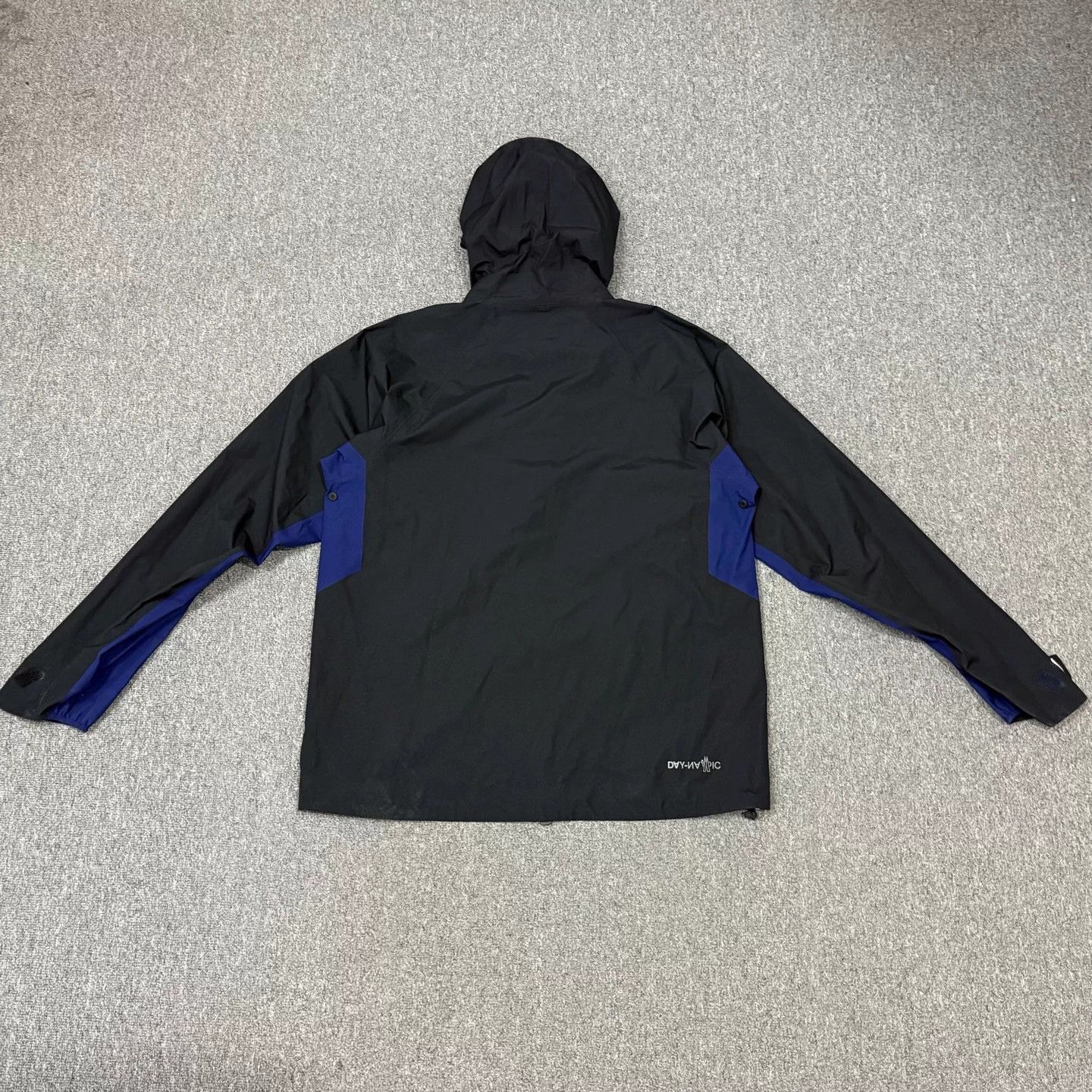 Moncler Moncler Ski Series Unworn Size 4 Jacket Size L / US 10 / IT 46 - 2 Thumbnail