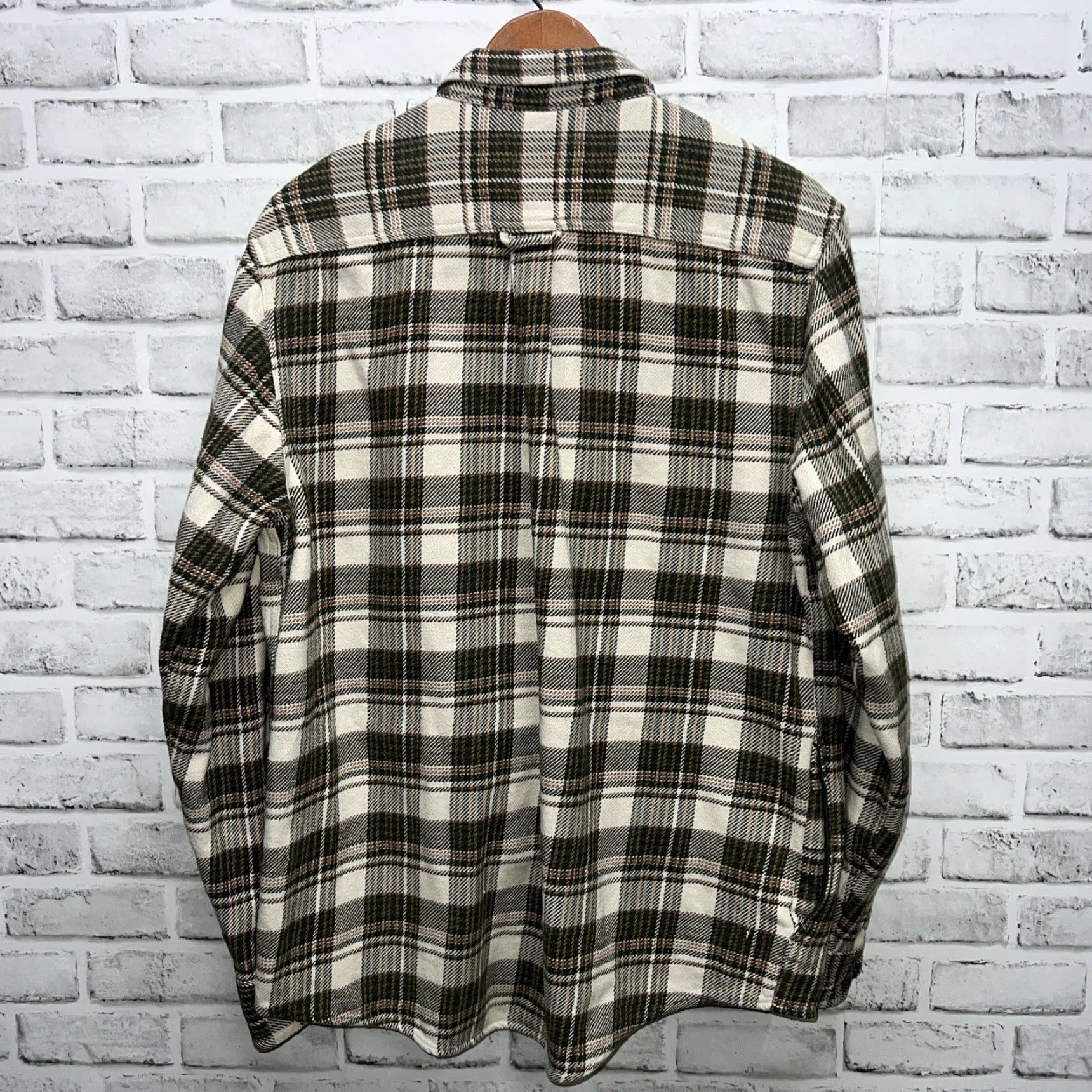 Orvis Orvis Shirt Plaid Green Flannel Mens Size M Long Sleeve Button-Up Regular Size Size US M / EU 48-50 / 2 - 4 Thumbnail