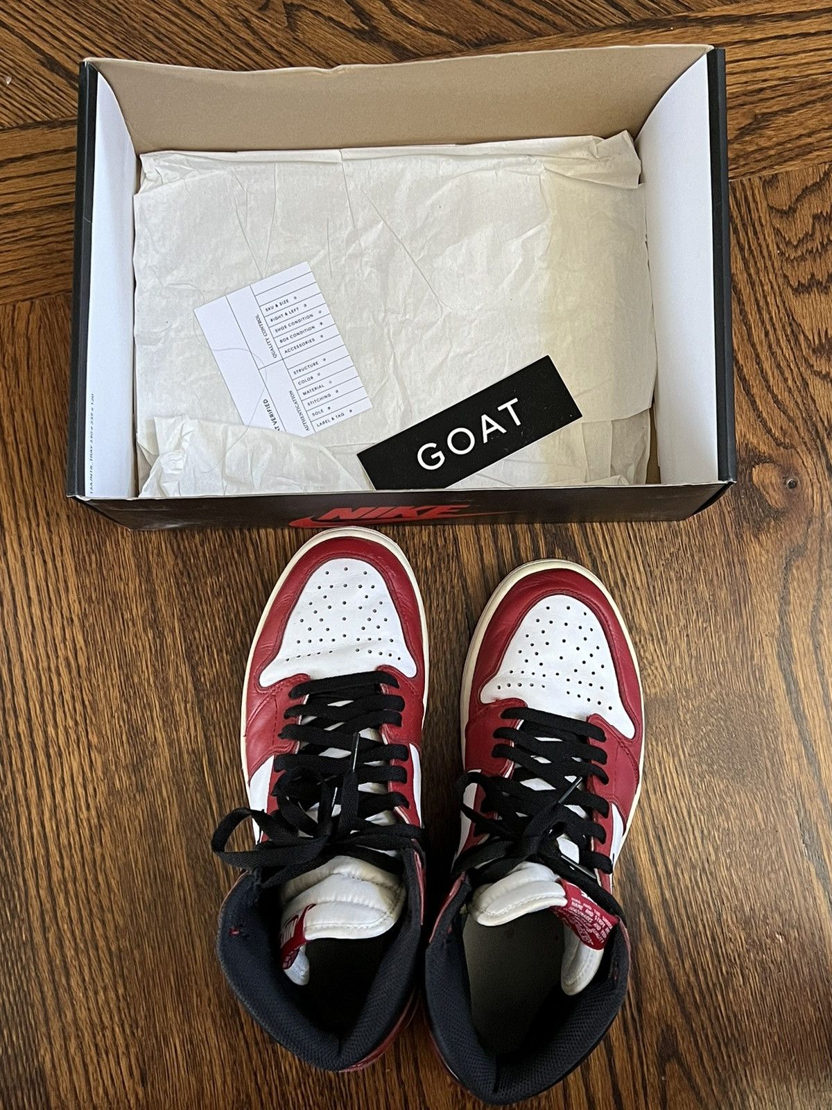 Jordan Brand × Nike Nike Jordan 1 Chicago (2015) Size US 10 / EU 43 - 9 Thumbnail