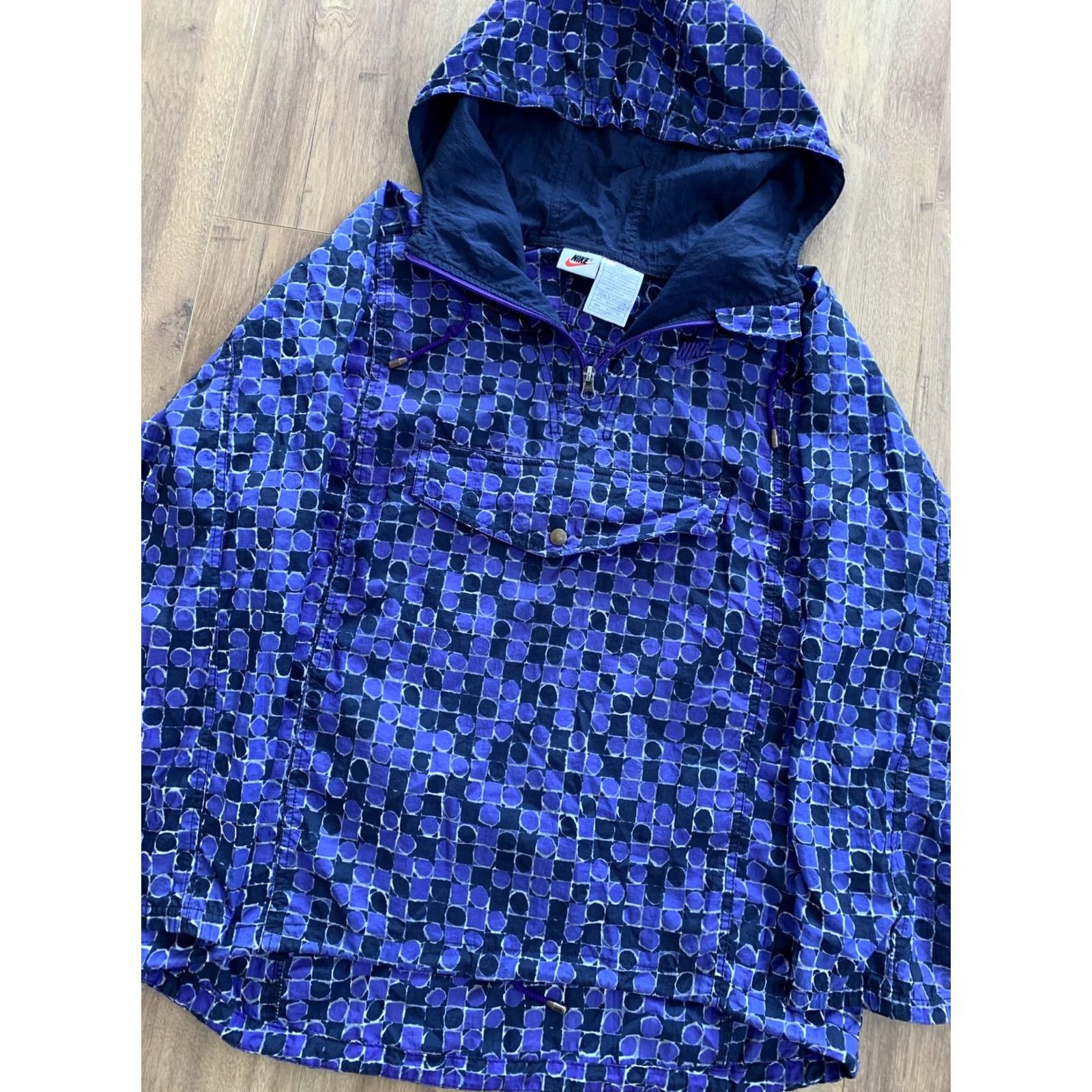 Nike VINTAGE Nike Windbreaker Jacket - Half Zip / Full Zip? (Unclear) Size US S / EU 44-46 / 1 - 2 Thumbnail