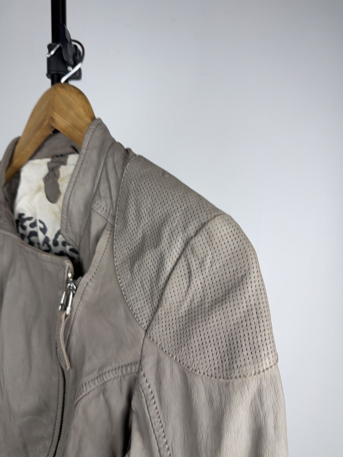 Leather Leather Biker Moto Punk Gipsy Jacket Beige Slim Moto Women S Size S / US 4 / IT 40 - 9 Thumbnail
