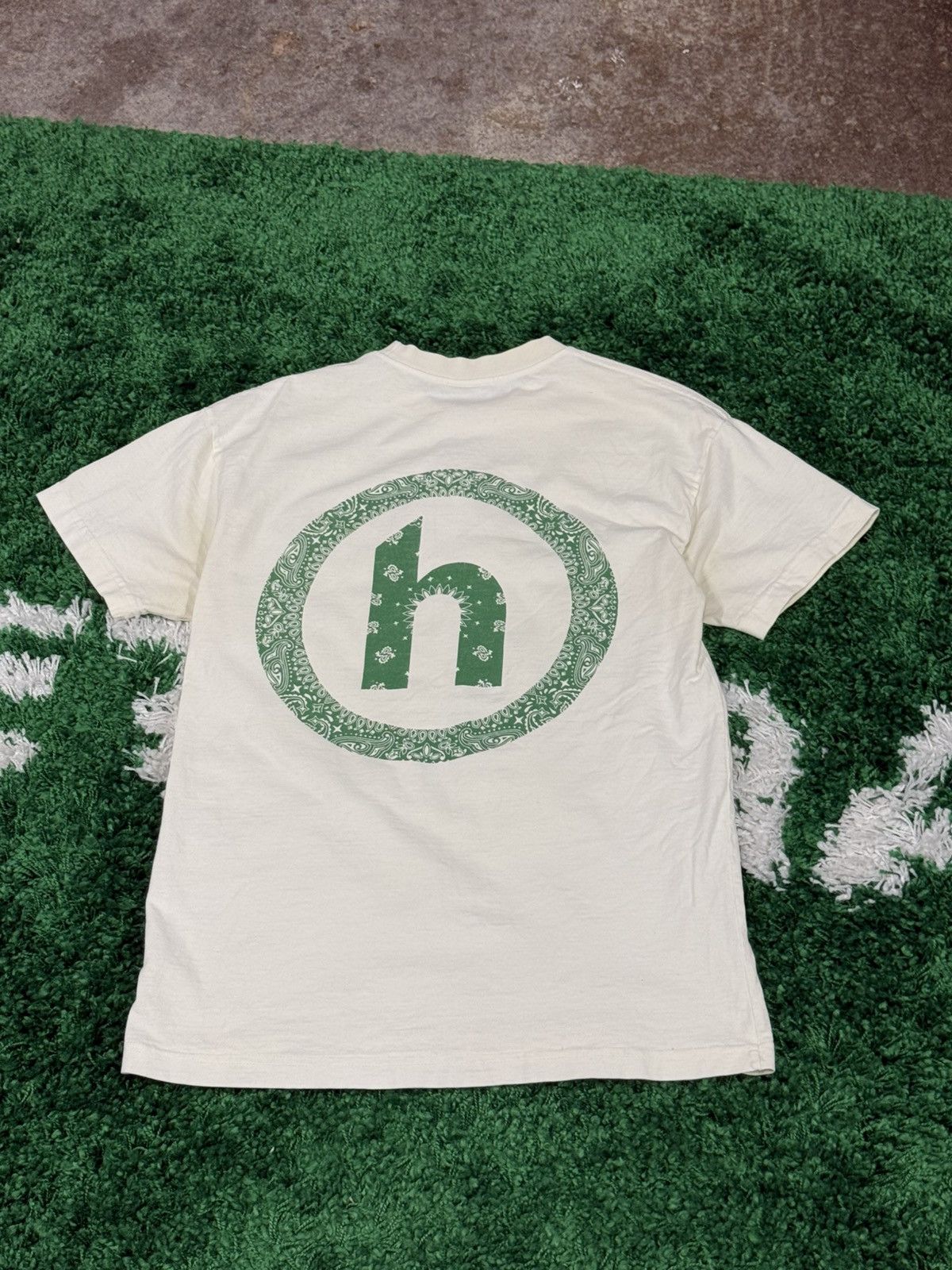 HIDDEN Hidden NY Paisley Bandana H White Logo Tee Small Size US S / EU 44-46 / 1 - 1 Thumbnail