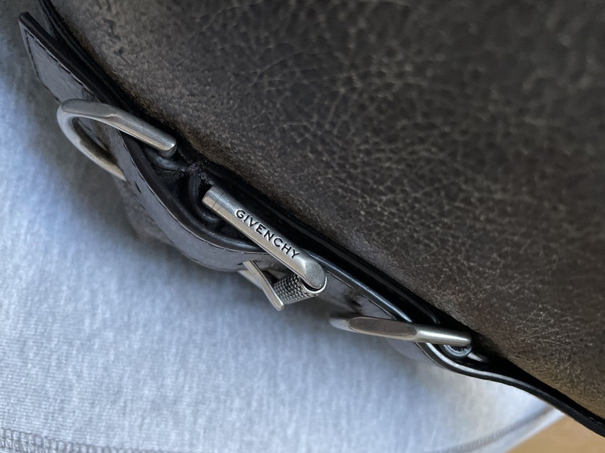 Givenchy Voyou Crossbody bag Givenchy Size ONE SIZE - 5 Thumbnail