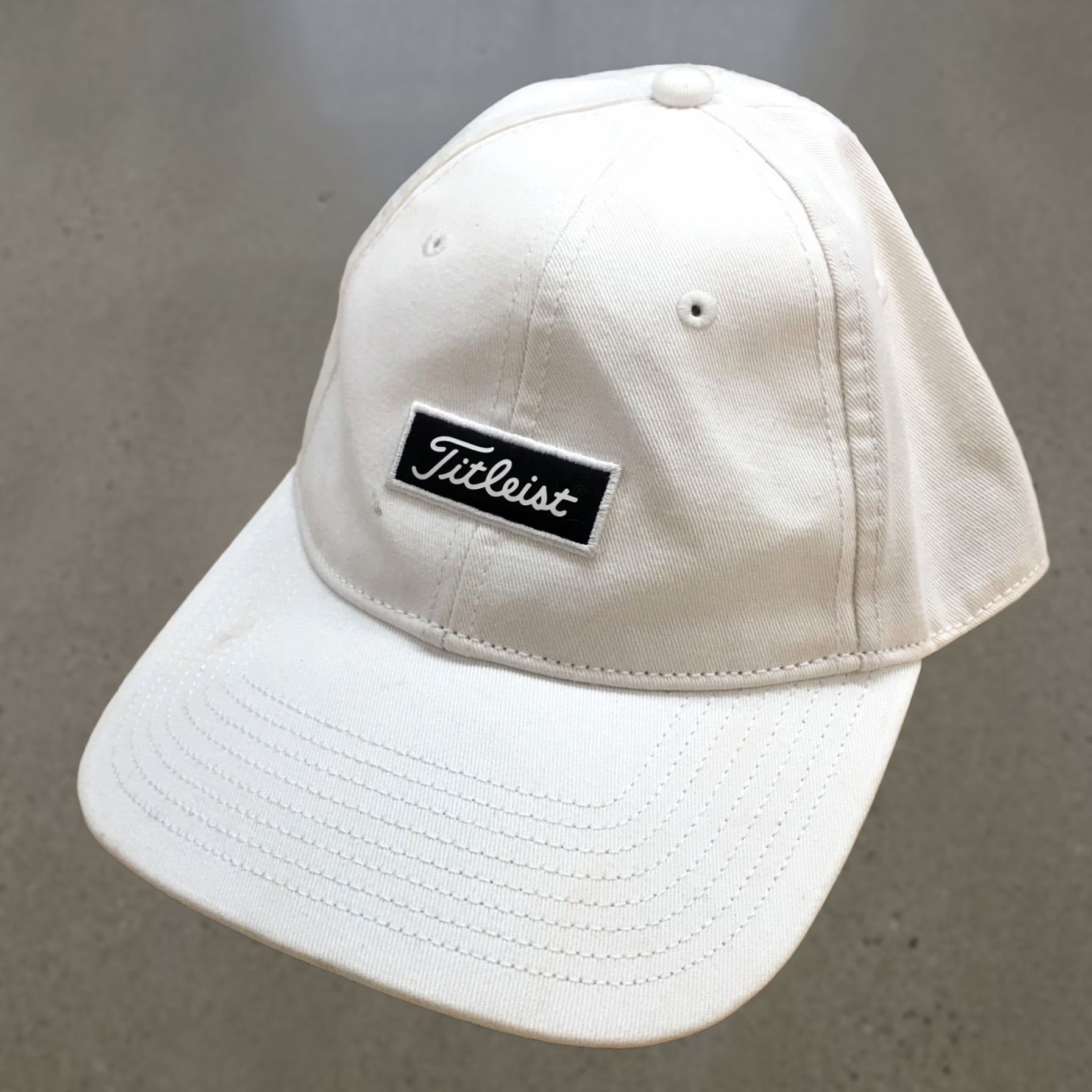Titleist Titleist Baseball Cap Hat Mens White OS Adjustable Curved Brim Embroidered Logo Size ONE SIZE - 1 Thumbnail