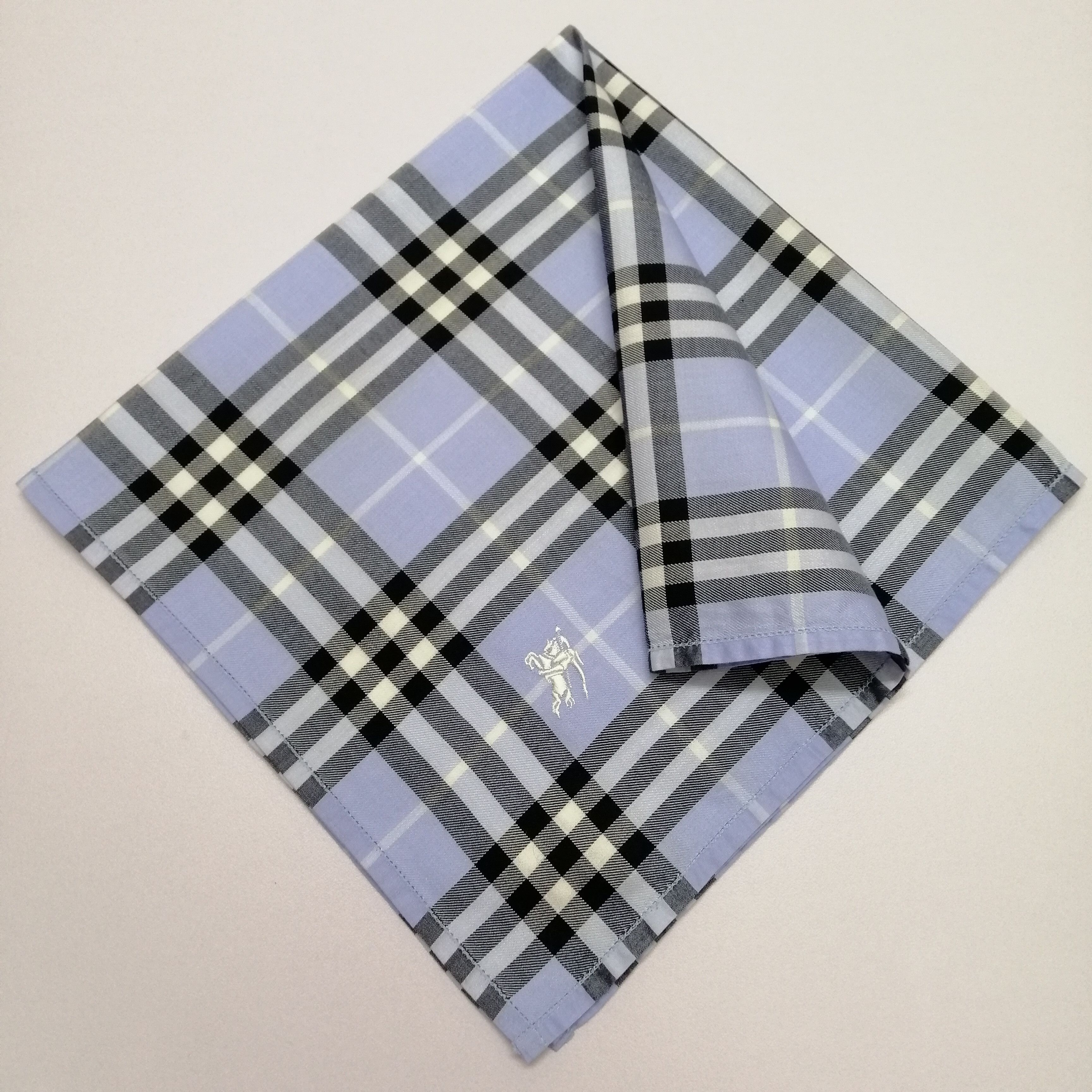 Burberry Burberry Handkerchief/Neckerchief/Bandana-KD2200 Size ONE SIZE - 1 Thumbnail
