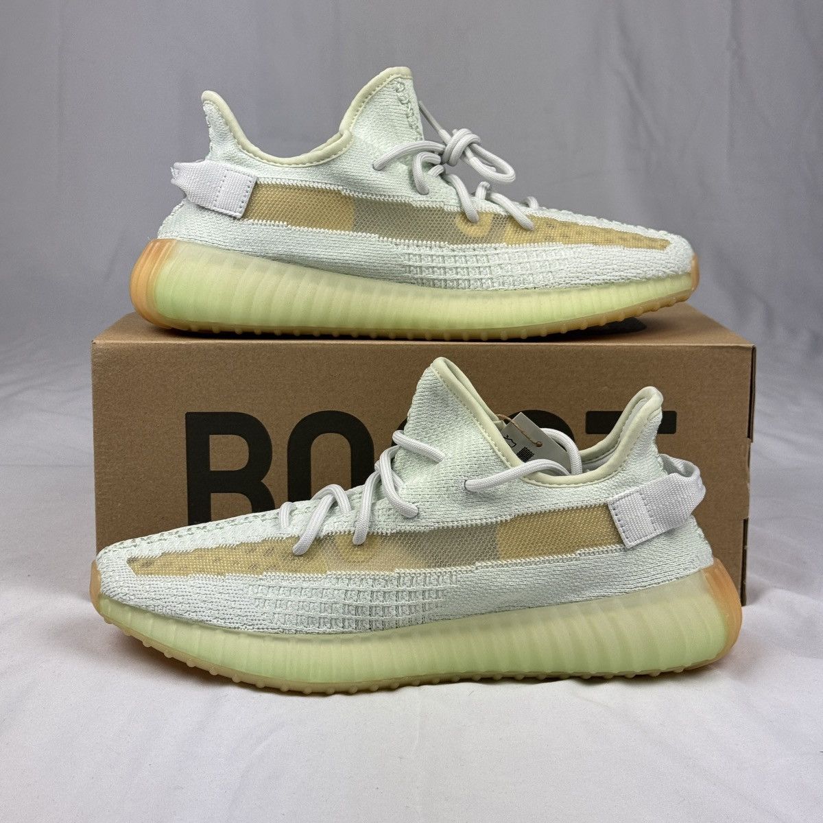 adidas Yeezy Boost 350 V2 Hyperspace