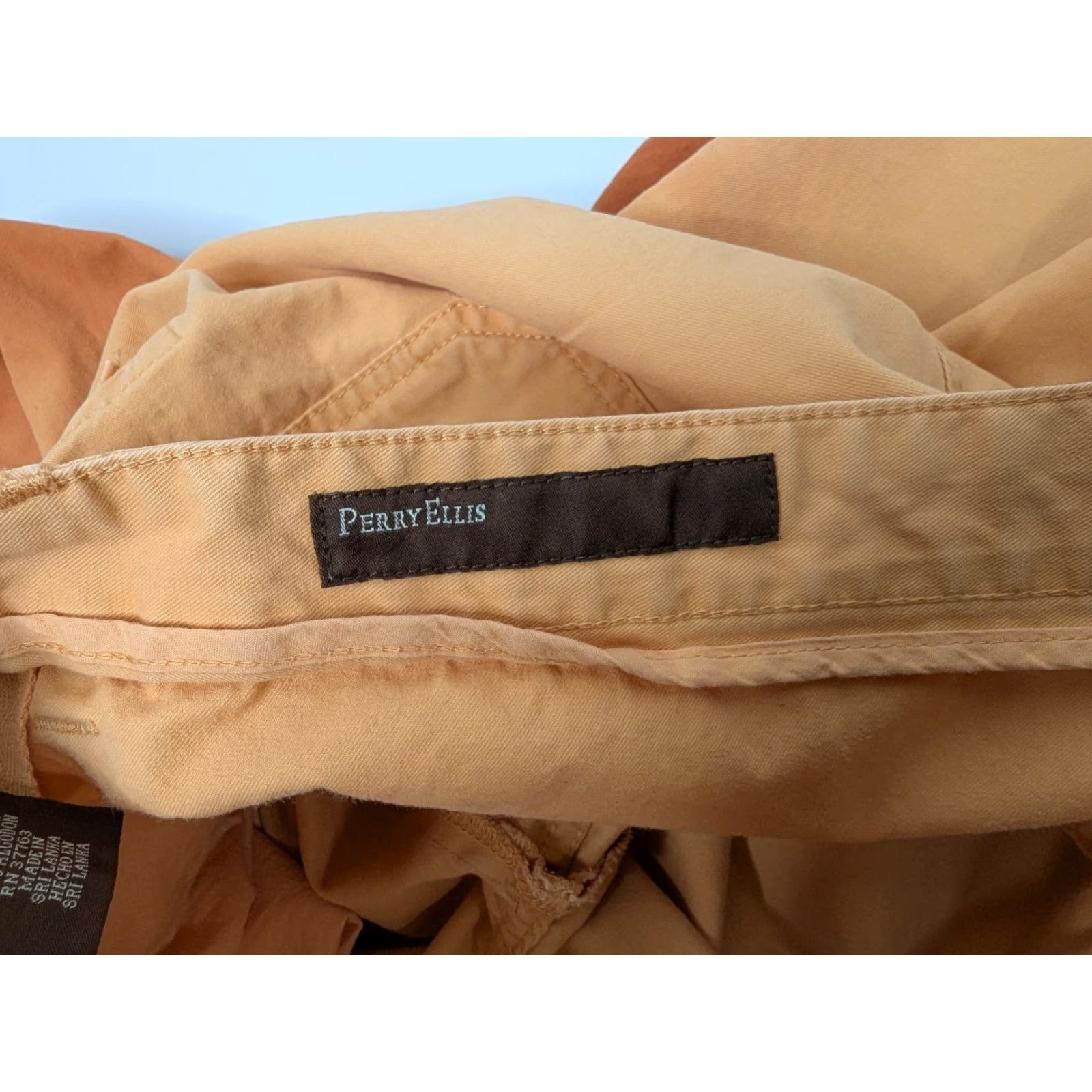 Perry Ellis Perry Ellis Shorts Mens 38 Cargo Shorts Cotton Orange Ombre Outdoor Preppy Casual Travel Workwear Pants Mens 38 Orange Cotton Cargo Pocket Size US 38 / EU 54 - 6 Thumbnail