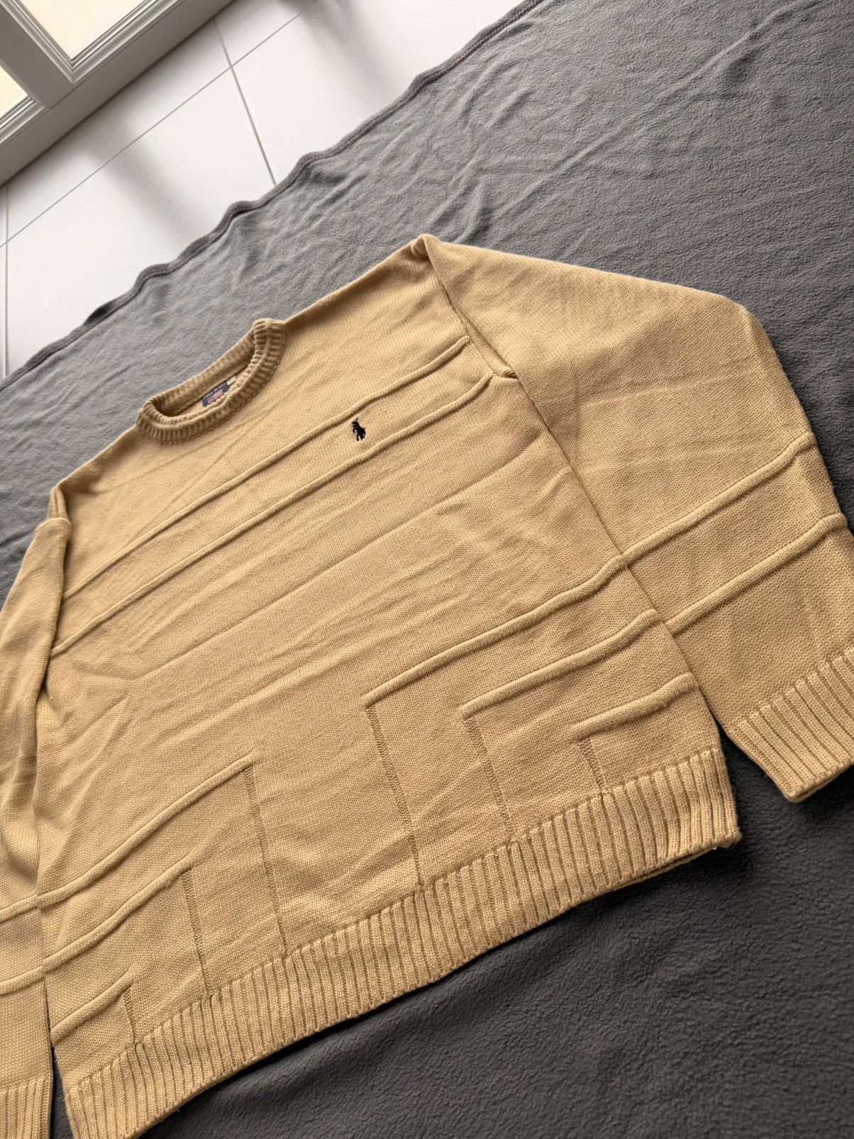 Polo Ralph Lauren Vintage Polo Ralph Lauren men’s sweater – beige – size M Size US M / EU 48-50 / 2 - 2 Thumbnail