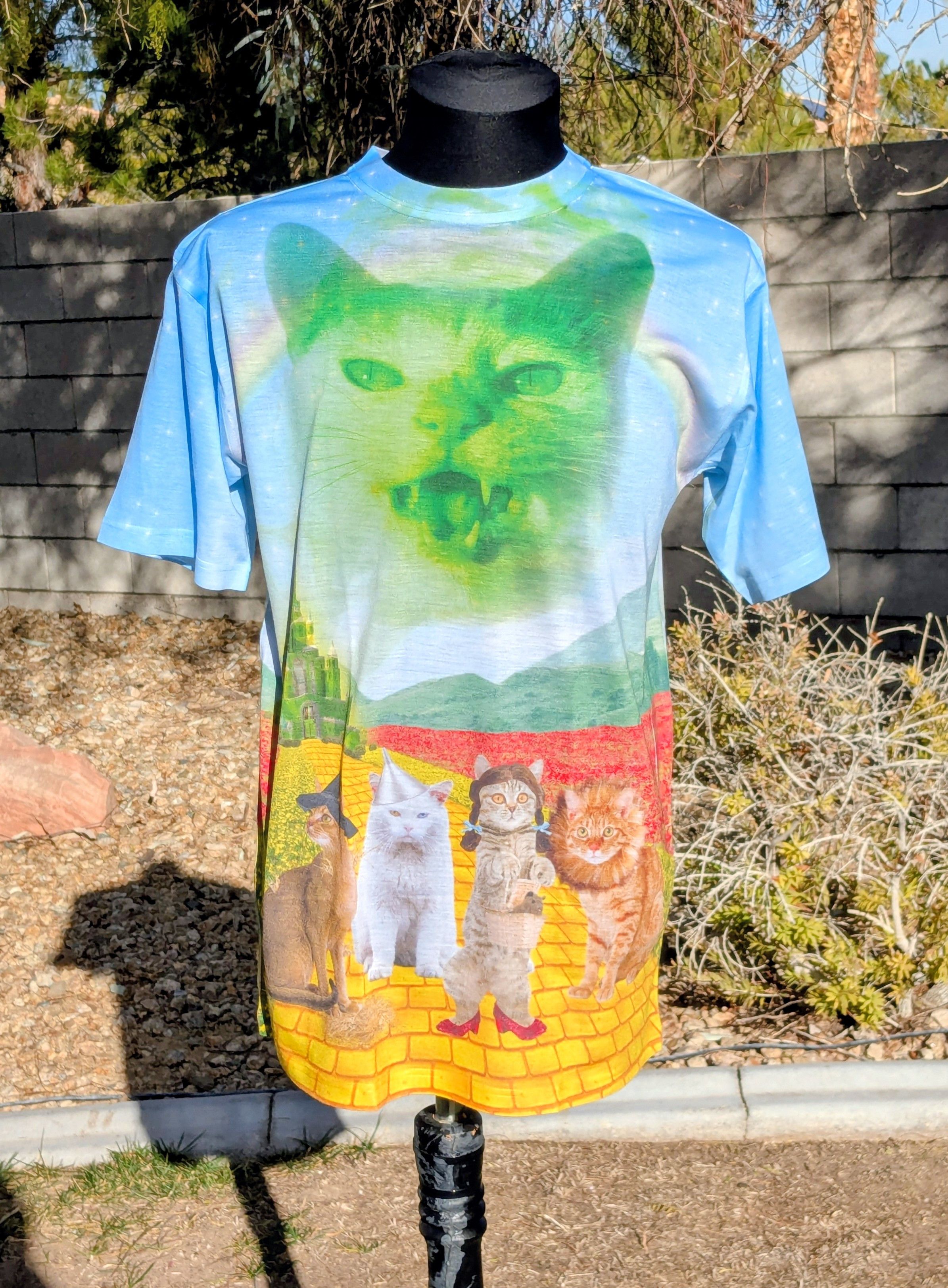 RageOn RageOn! Wizard of Paws/Oz Parody Cats 2-Sided Adult Shirt Size US M / EU 48-50 / 2 - 2 Thumbnail