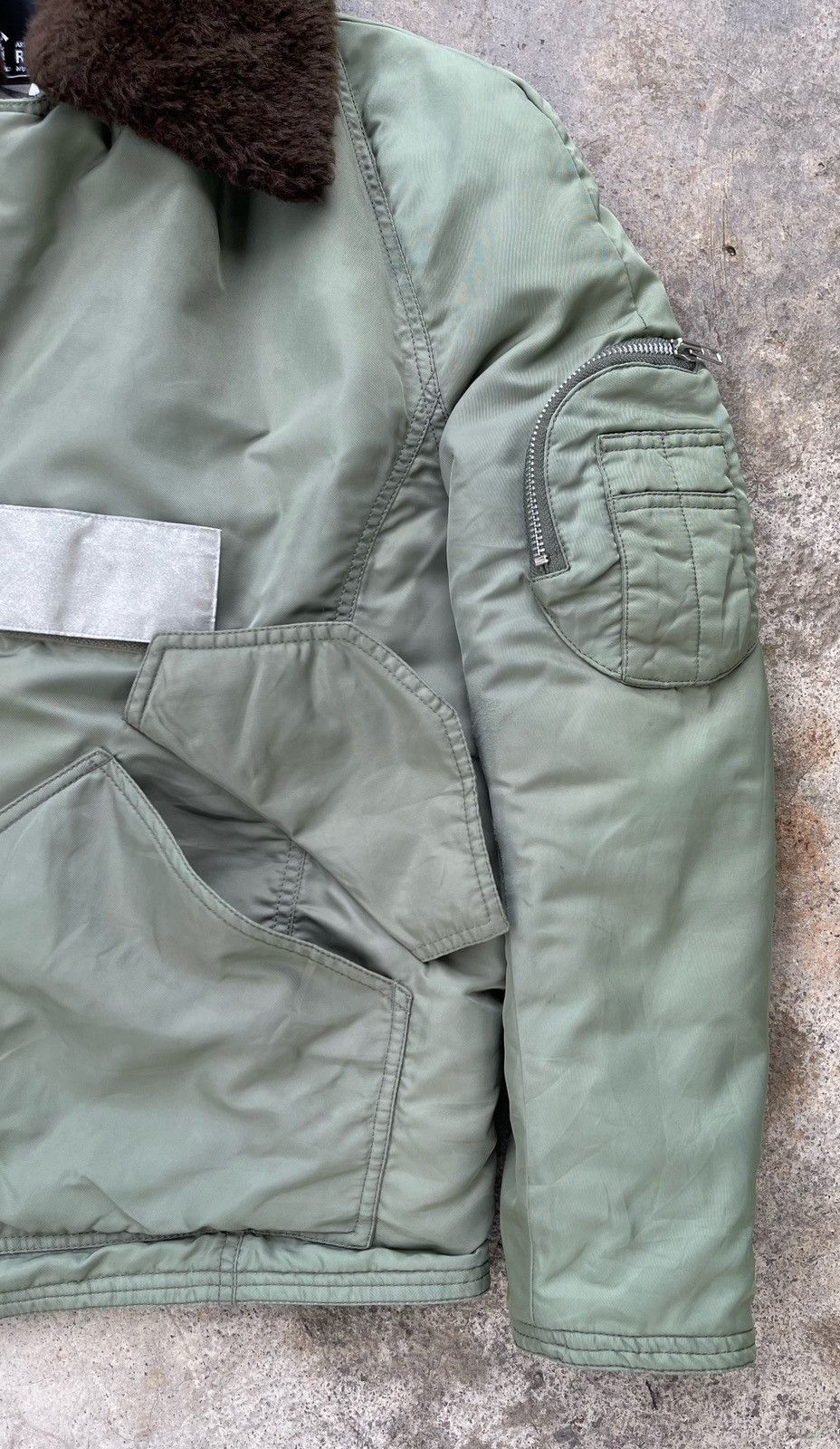 Japanese Brand 🔥RARE🔥 RESCUE SQUAD FUR COLLARED ZIPPER JACKET Size US L / EU 52-54 / 3 - 10 Thumbnail