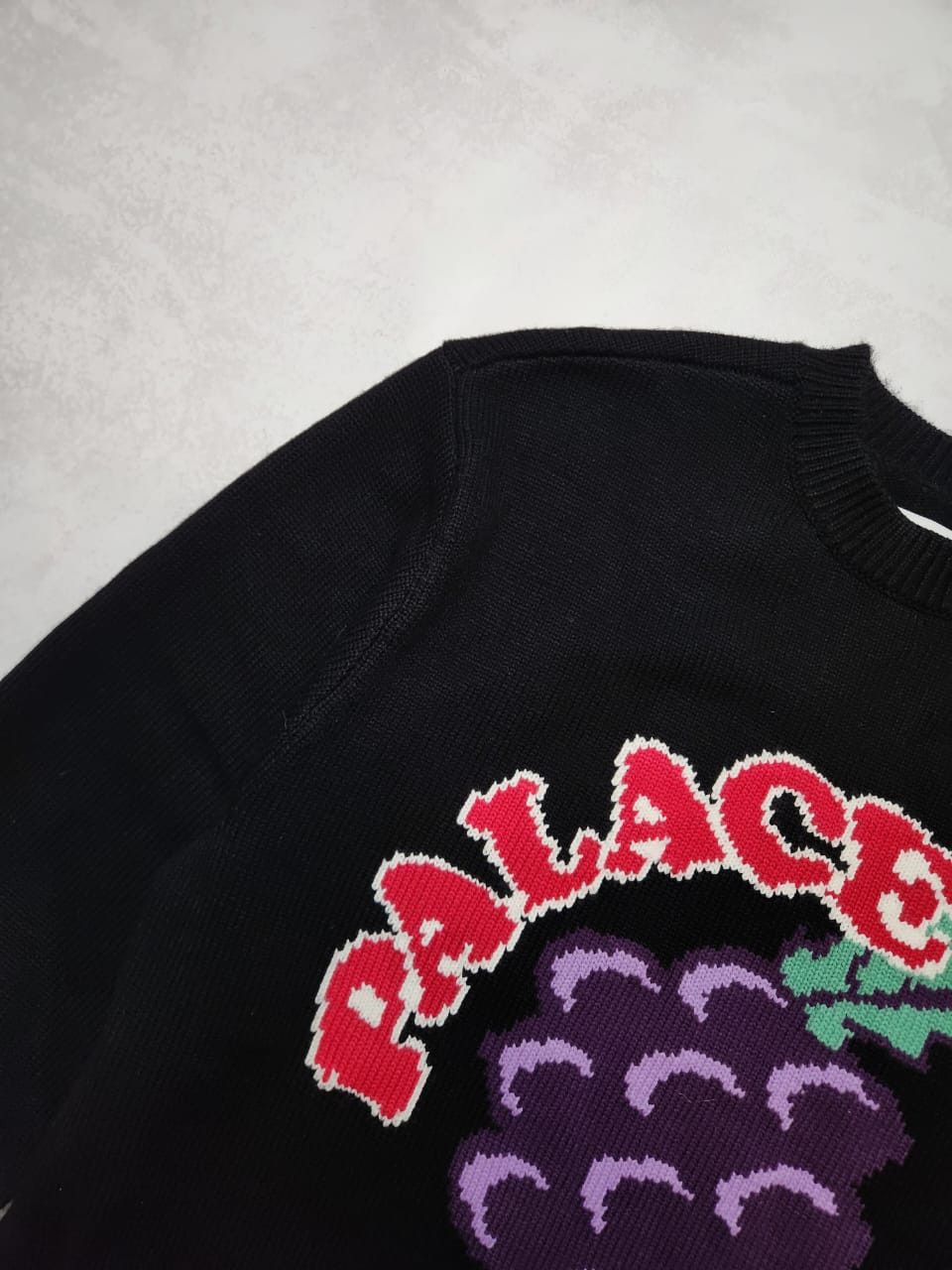 Palace Palace Grape Knit black sweater FW24 size M Size US M / EU 48-50 / 2 - 7 Thumbnail