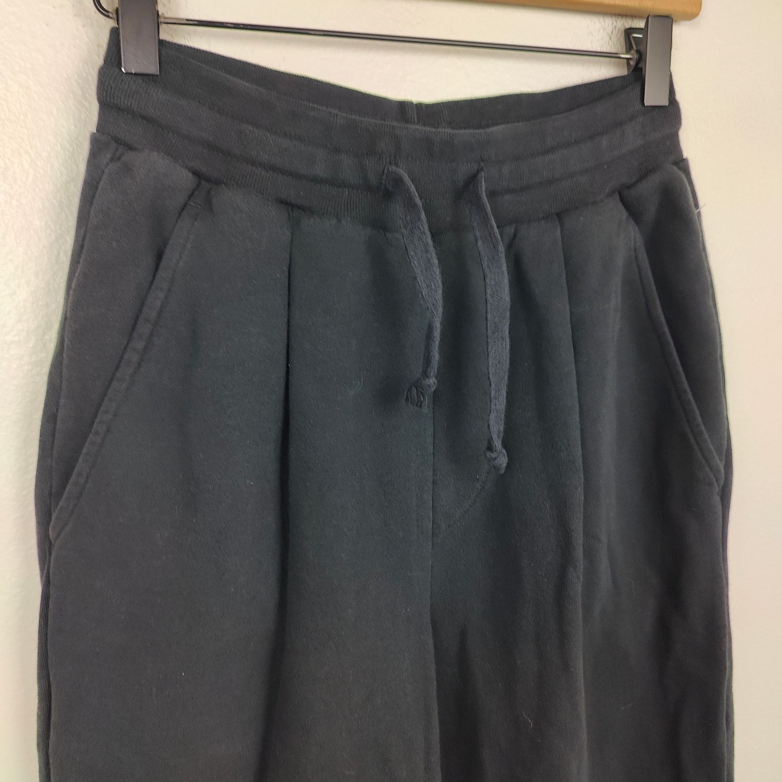 Hiro Clark Hiro Clark Sweatpants Womens XS Black Terry Drawstring Size 26" / US 2 / IT 38 - 2 Thumbnail