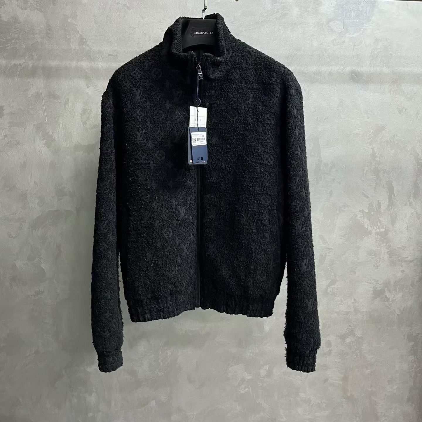 Louis Vuitton Louis Vuitton Black Light Jacket s Men Size US S / EU 44-46 / 1 - 1 Thumbnail