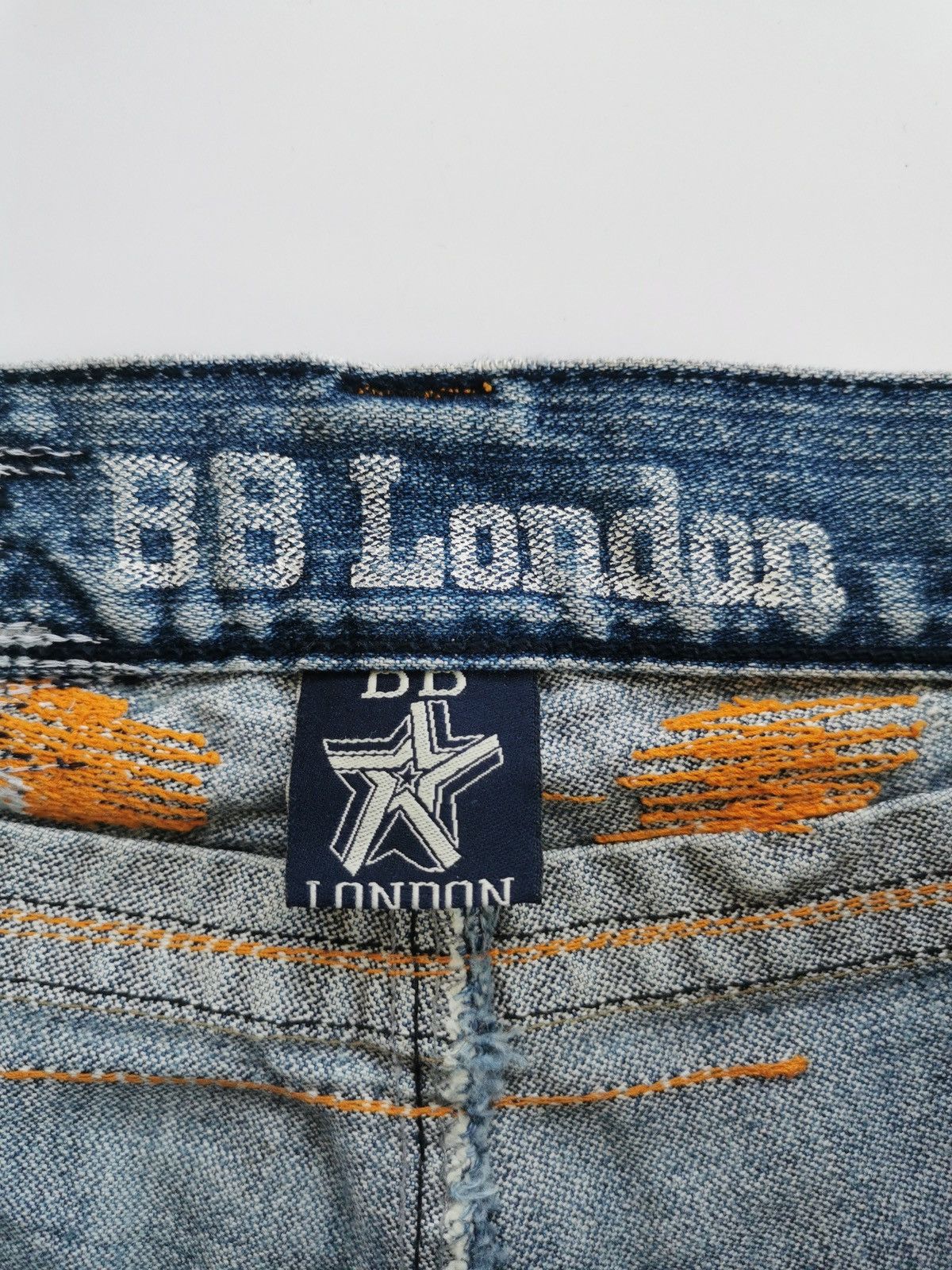 Beauty Beast BB London Embroidered Distressed Jeans Size US 29 - 9 Thumbnail