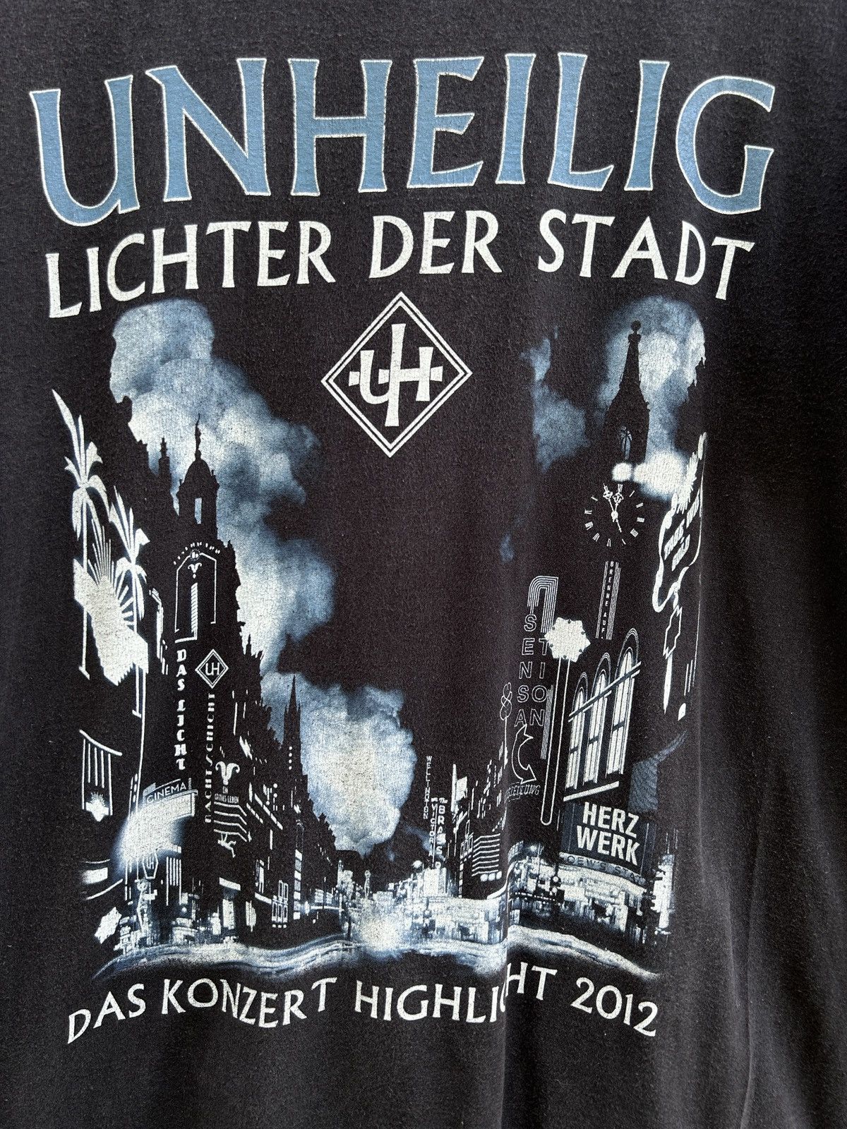 Band Tees Vintage Unheilig Lichter Der Stadt 2012 Faded Band Tour Tee Size US L / EU 52-54 / 3 - 2 Thumbnail