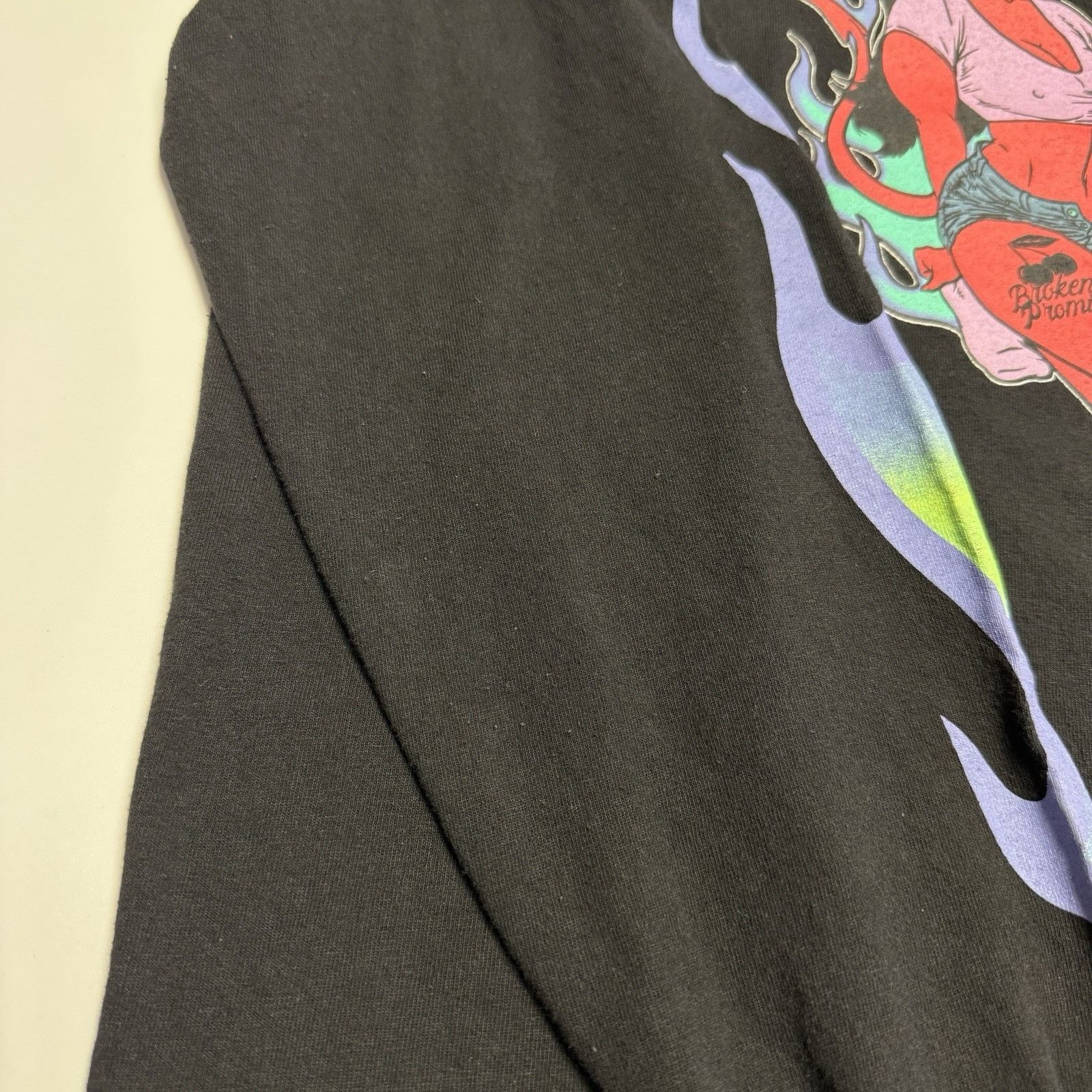 Broken Promises Co. Broken Promises Devil Girl Long Sleeve T Shirt Skate Size US M / EU 48-50 / 2 - 4 Thumbnail