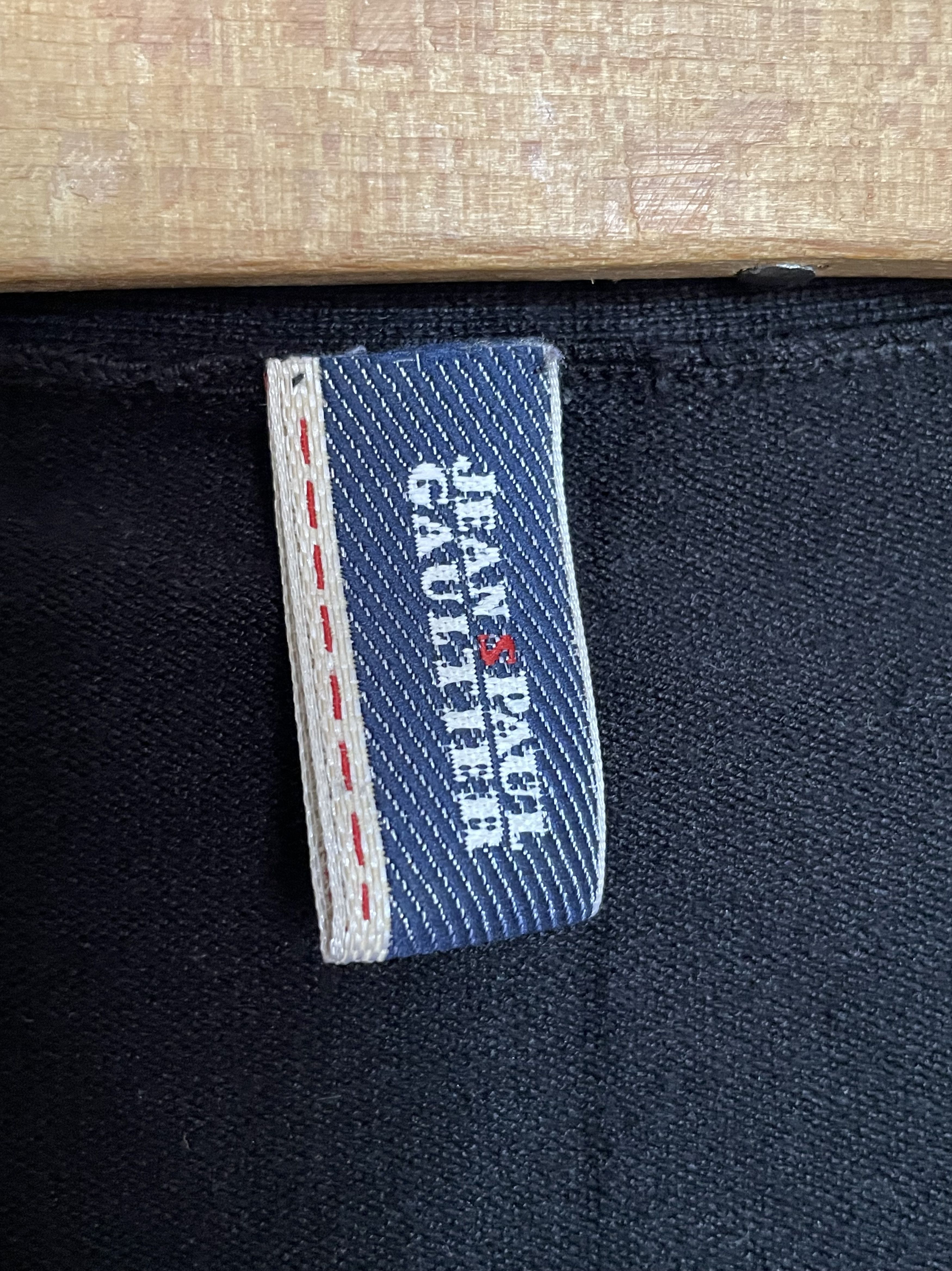 Jean Paul Gaultier Vintage Jean Paul Gaultier Wool Cardigan | V neck Sweater Size S / US 4 / IT 40 - 7 Thumbnail