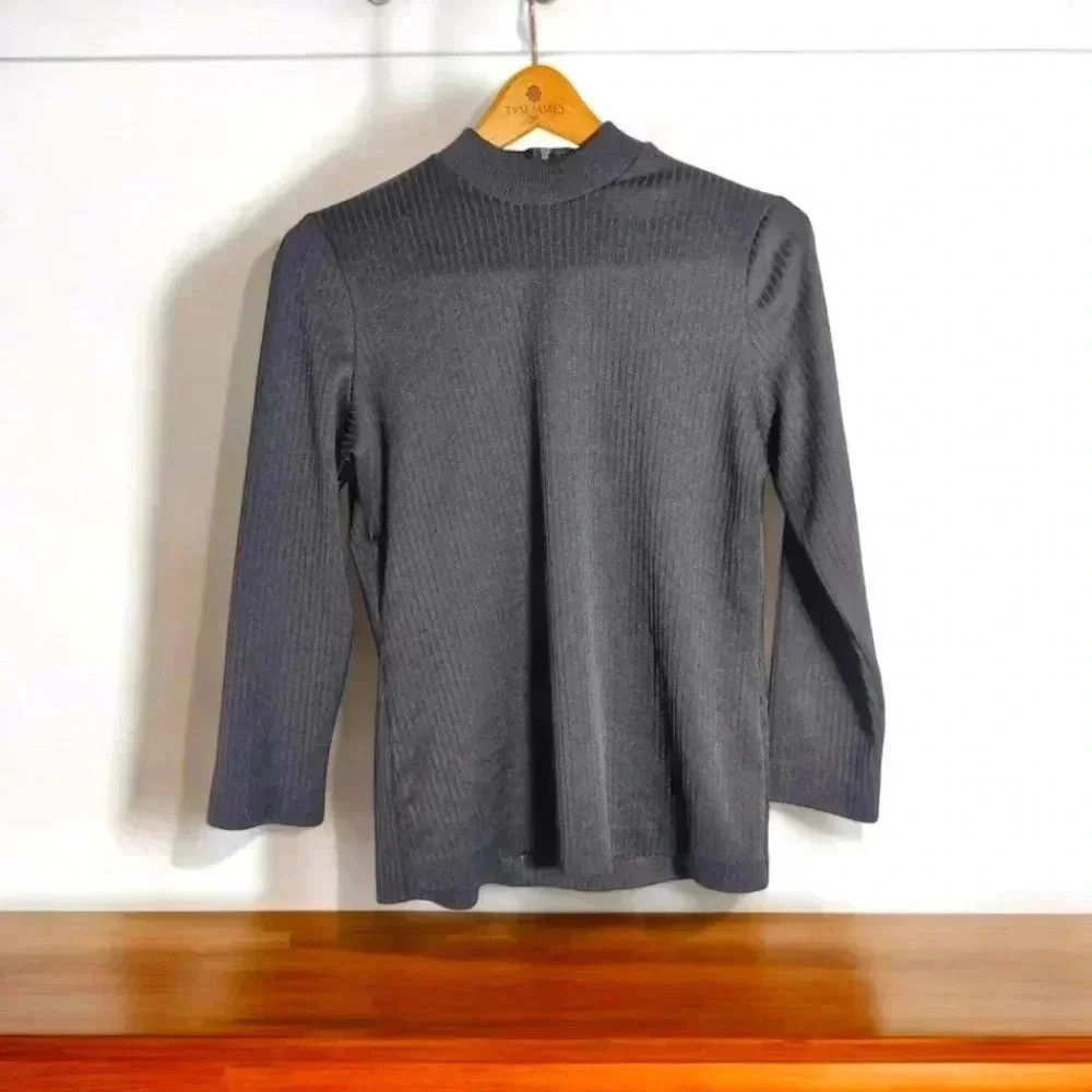 Vintage Vintage Black Ribbed Mock Turtleneck Sweater made in USA Size L / US 10 / IT 46 - 1 Thumbnail