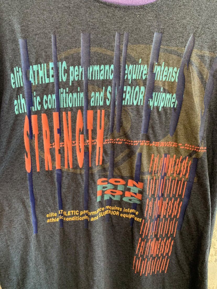 Other Nike Vintage Tee Overprint Size L Size US L / EU 52-54 / 3 - 2 Thumbnail