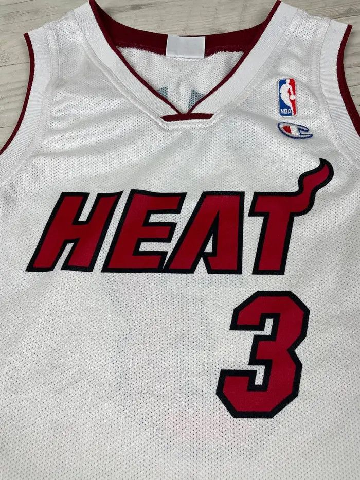 Champion Vintage Champion Miami Heat Wade #3 NBA Basketball Jersey Size US L / EU 52-54 / 3 - 6 Thumbnail
