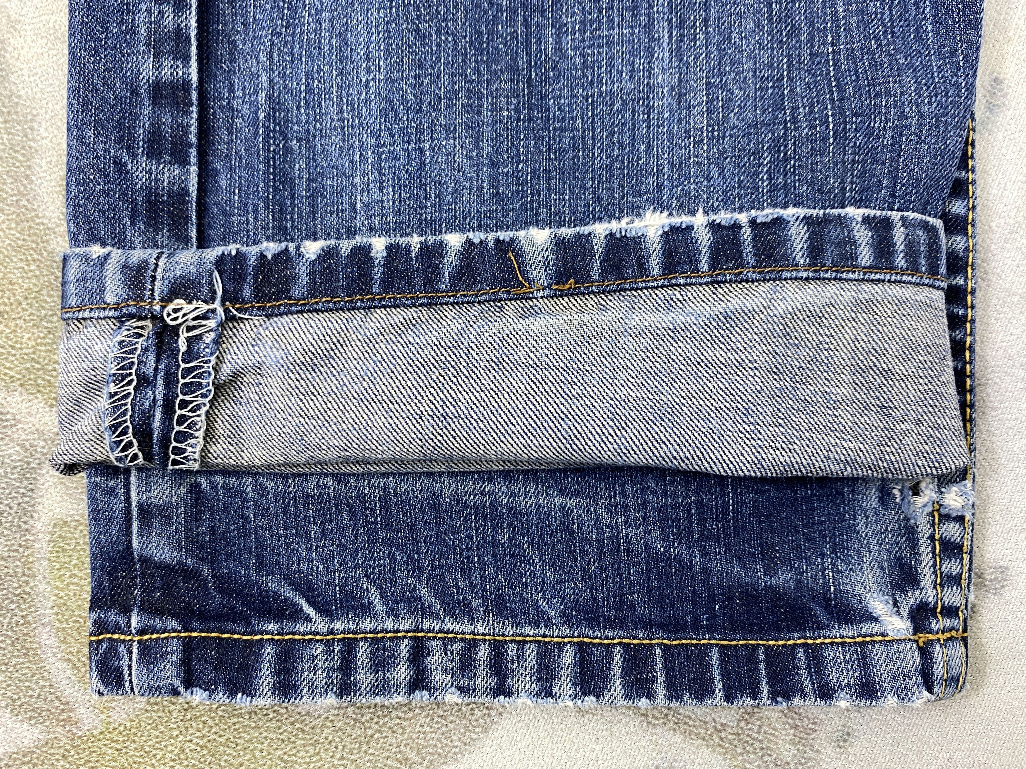 Levi's 90's Blue Vintage Levi's 501 USA Jeans 35x29.5 Denim -JN1590 Size US 33 - 14 Thumbnail