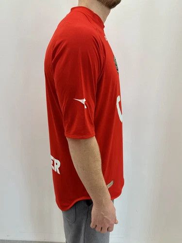 Diadora × Vintage Vintage Fc Hannover 96 2006 2007 Home Jersey Soccer Football Size US L / EU 52-54 / 3 - 10 Thumbnail