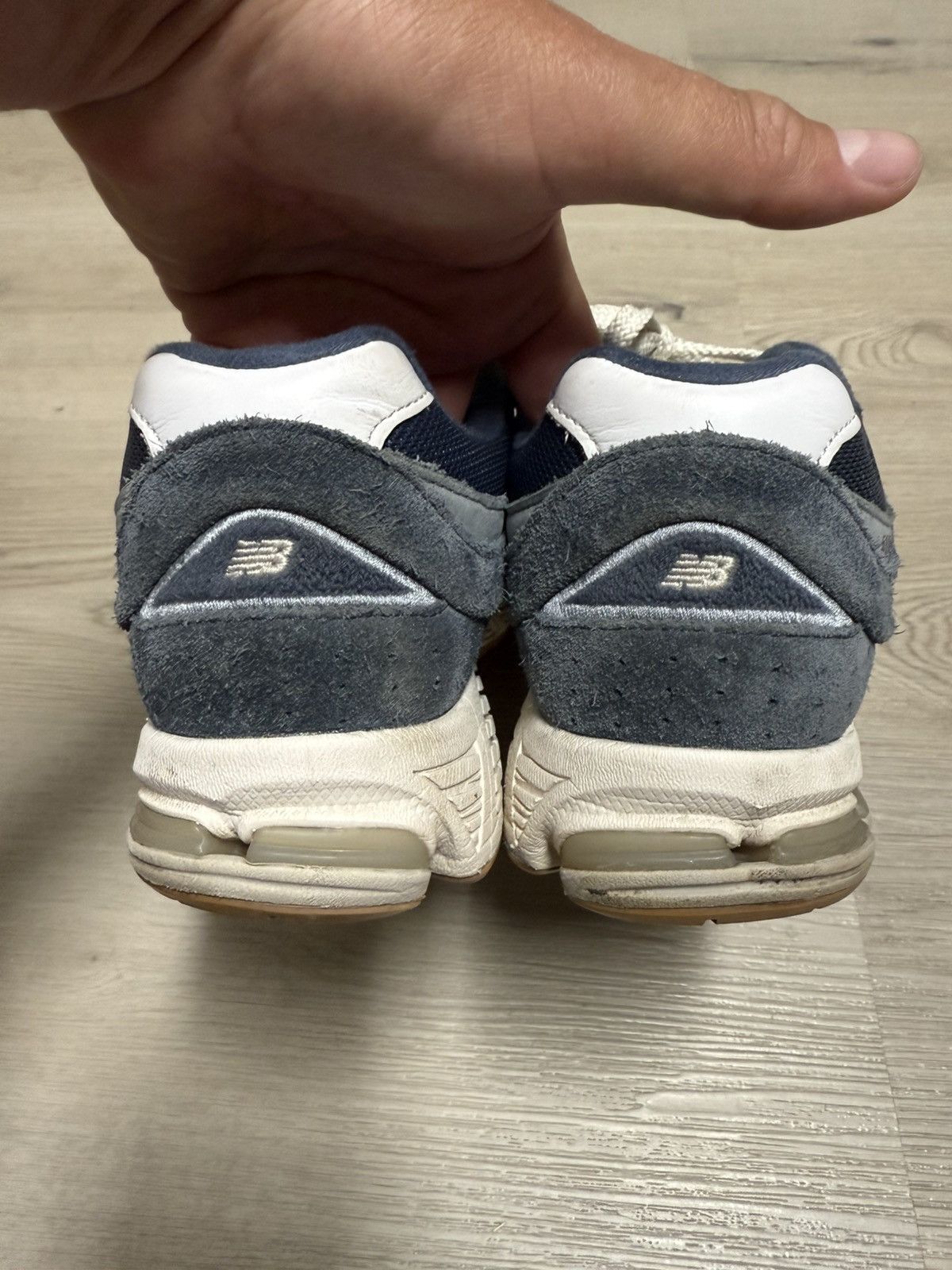 New Balance New Balance 2002R Size US 9 / EU 42 - 3 Thumbnail