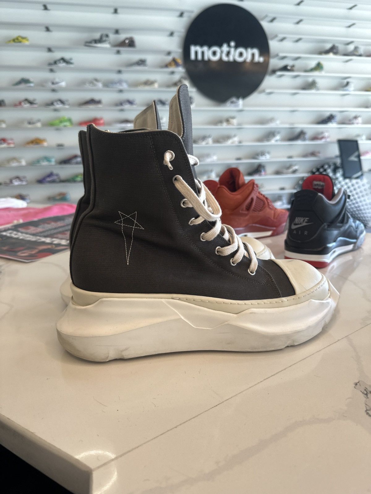 Rick Owens Drkshdw Rick Owens DrkShdw High Brown Size US 10 / EU 43 - 3 Thumbnail